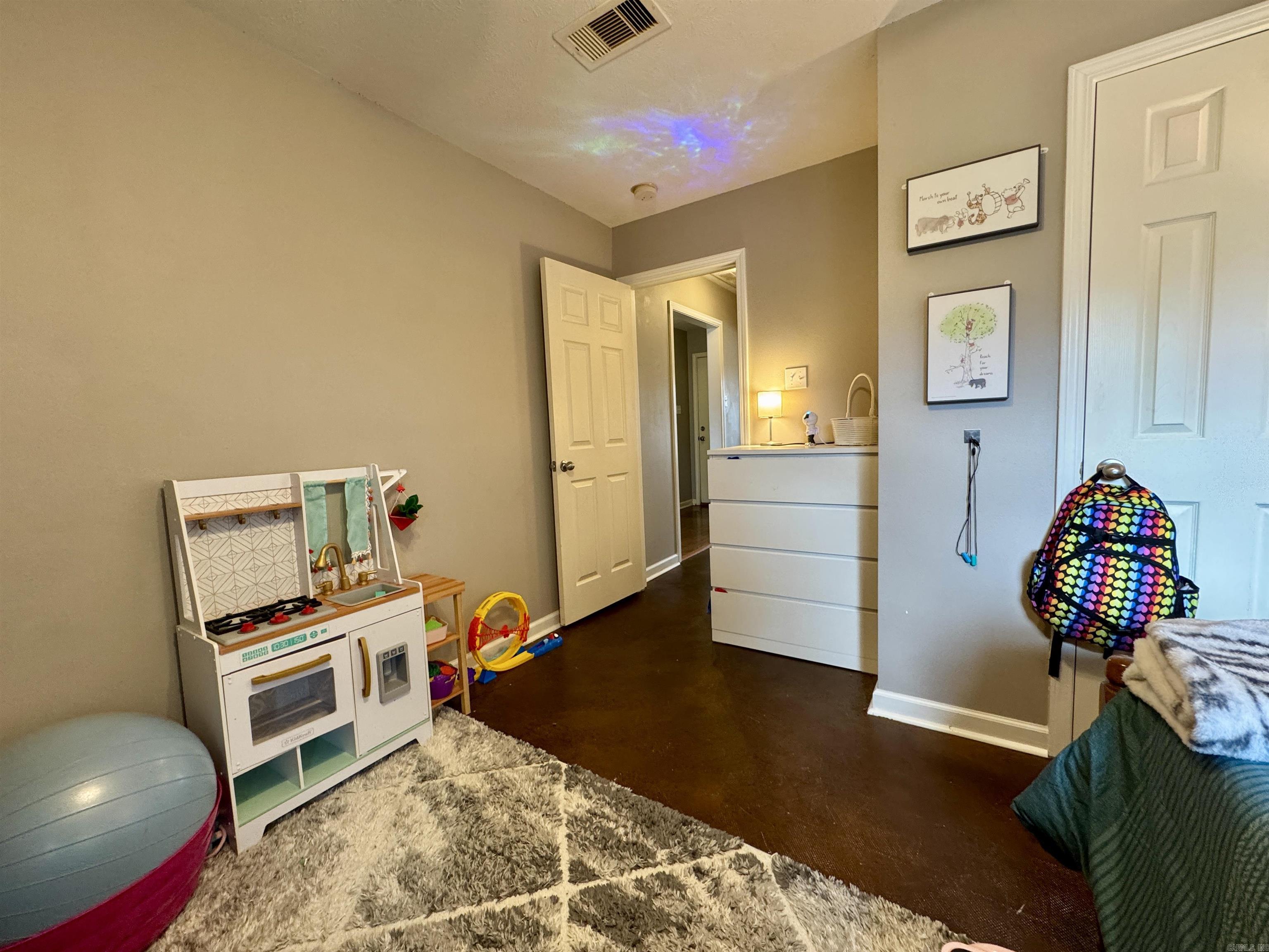 Nicholes Place Phase II - Residential