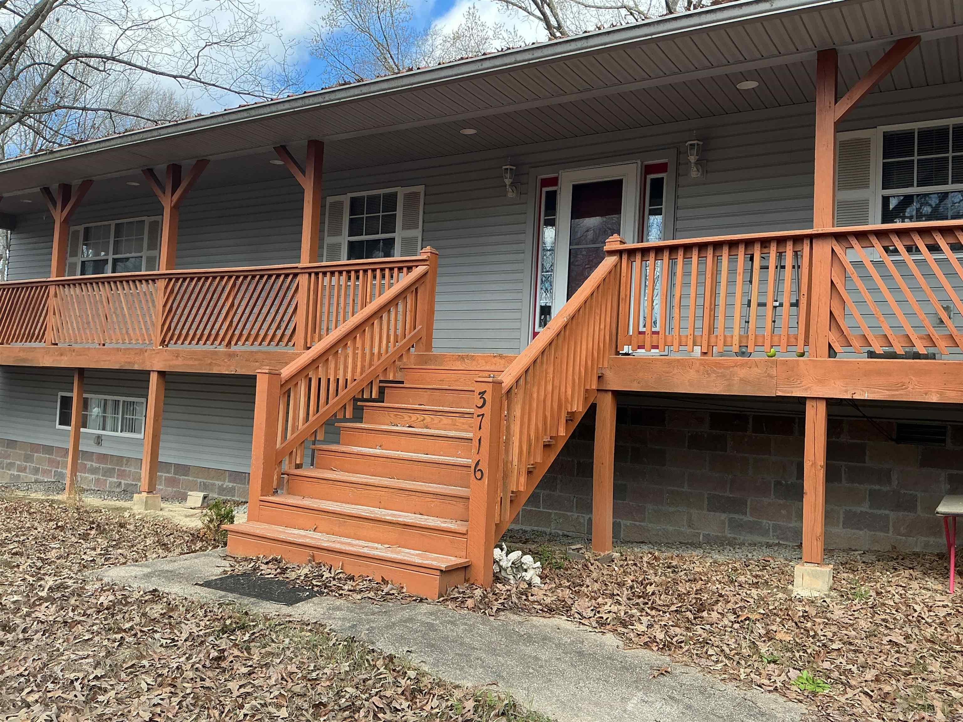 Metes & Bounds - Residential