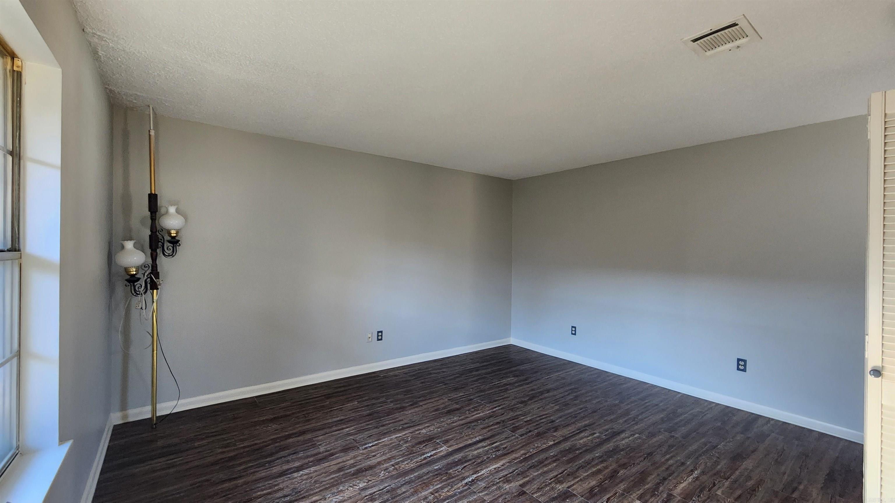 Jefferson Heights South Unit #3 - Residential