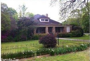 Very nice and spacious brick home in Dumas! Wood floors and french doors! Raised ceilings. This is a Fannie Mae HomePath property. Purchase property for as little as 5% down. Special programs, incentives & financing opportunities may be available. Learn more at www.HomePath.com. (AGENTS PLEASE REVIEW CONFIDENTIAL REMARKS FOR NEW FANNIE MAE OFFER SUBMISSION PROCESS).