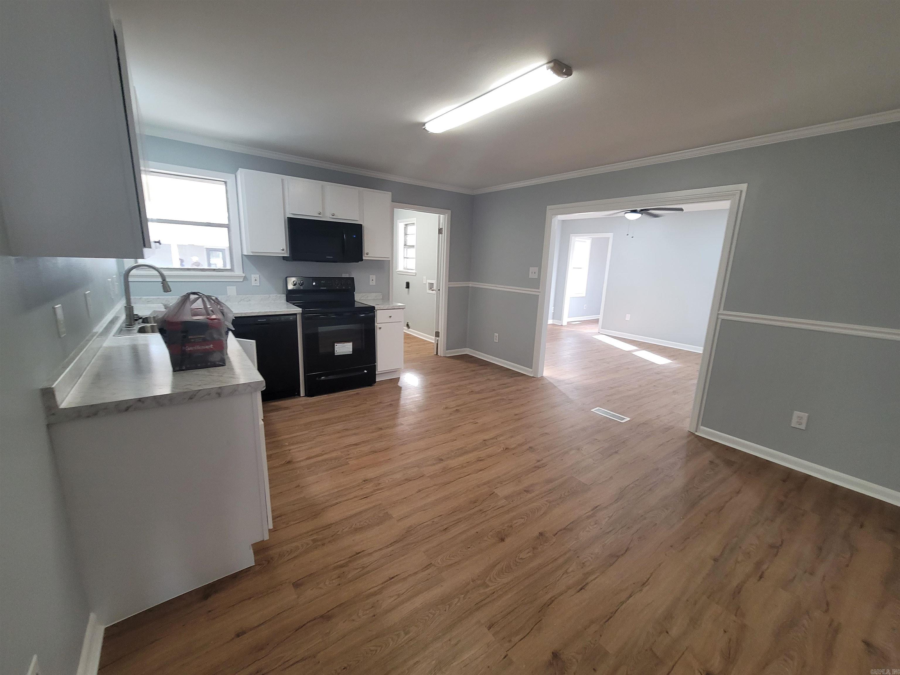 Hollywood Heights - Residential Lease