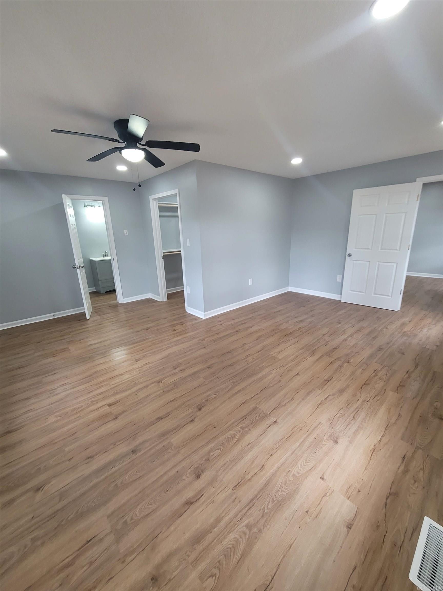 Hollywood Heights - Residential Lease