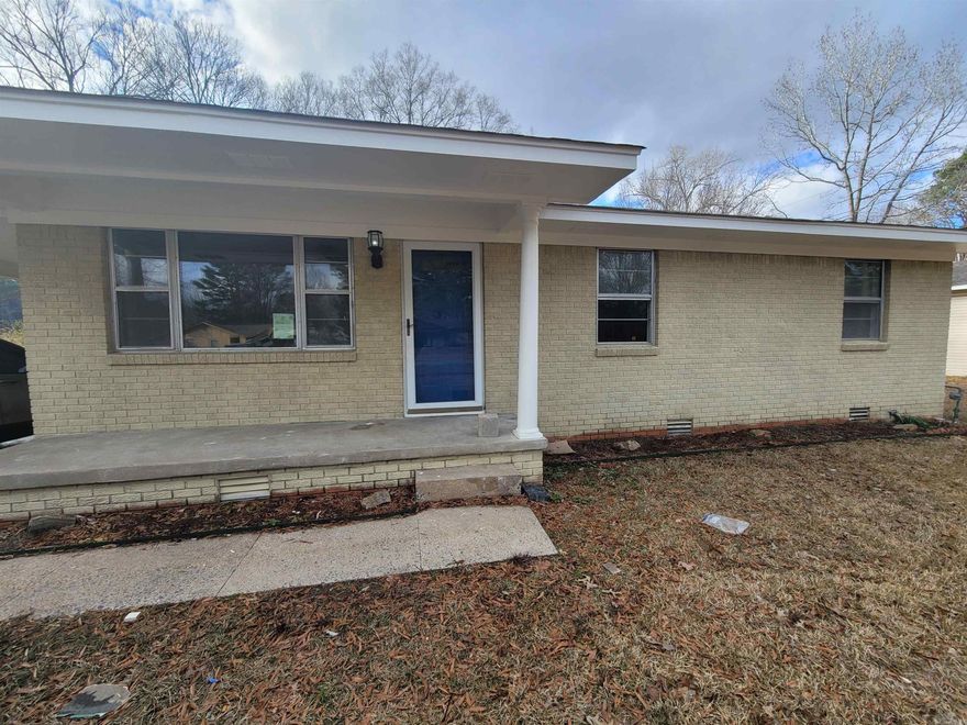 Looking for a home to rent in the Mabelvale area well look no more!! This beautiful 4 bed 3 bath home has been completely updated with new flooring, paint, and light fixtures. With this home, you are conveniently located between Benton/Bryant and the Little Rock area.  Also with this home, you have a fully fenced-in backyard with a storage building that has electricity. Call today to set up your private showing 501-539-2325.