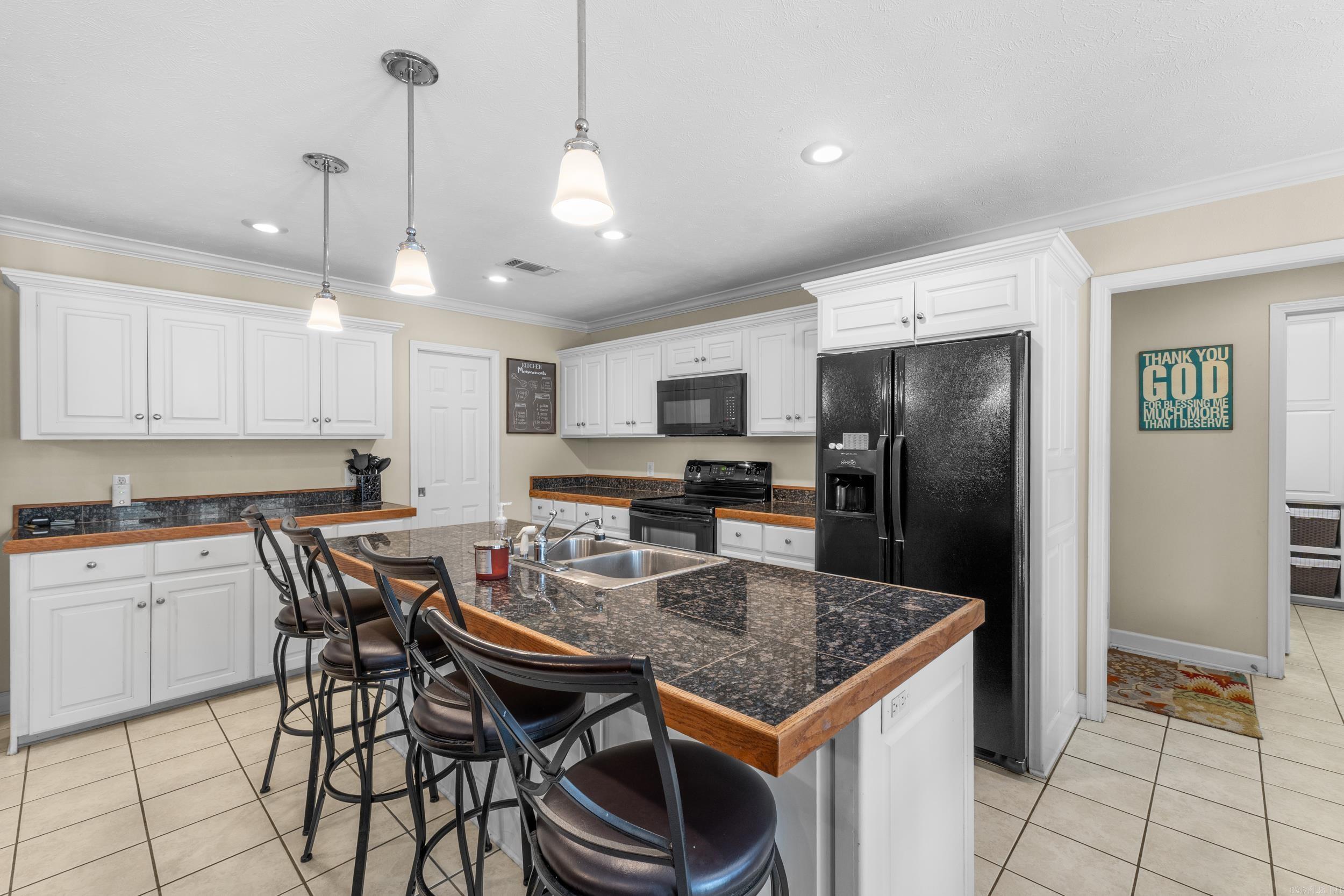 WILHELMINA COVE - Residential