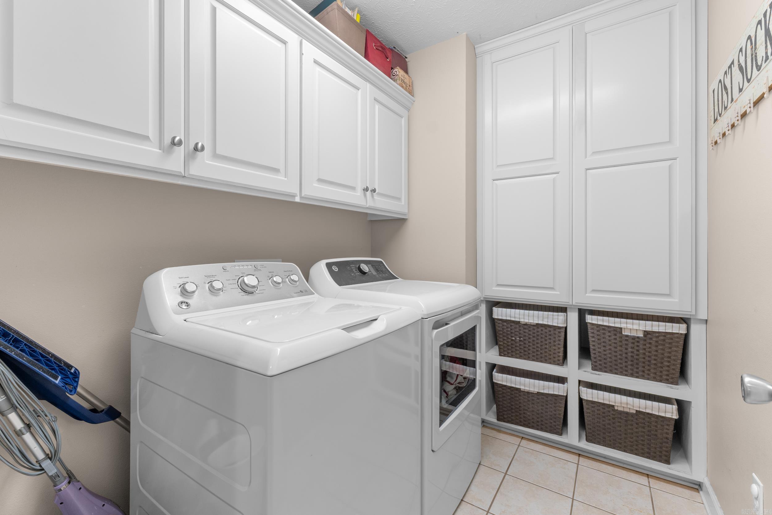 WILHELMINA COVE - Residential