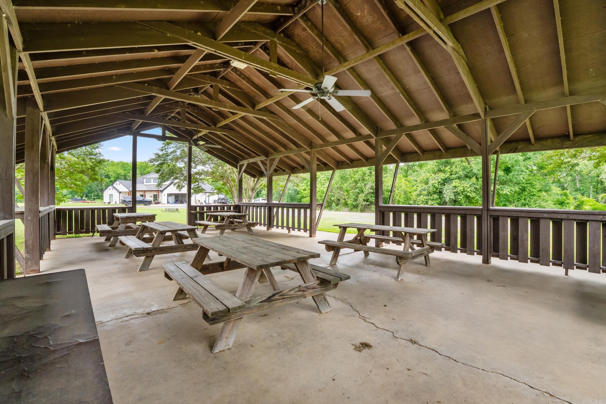 WILHELMINA COVE - Residential
