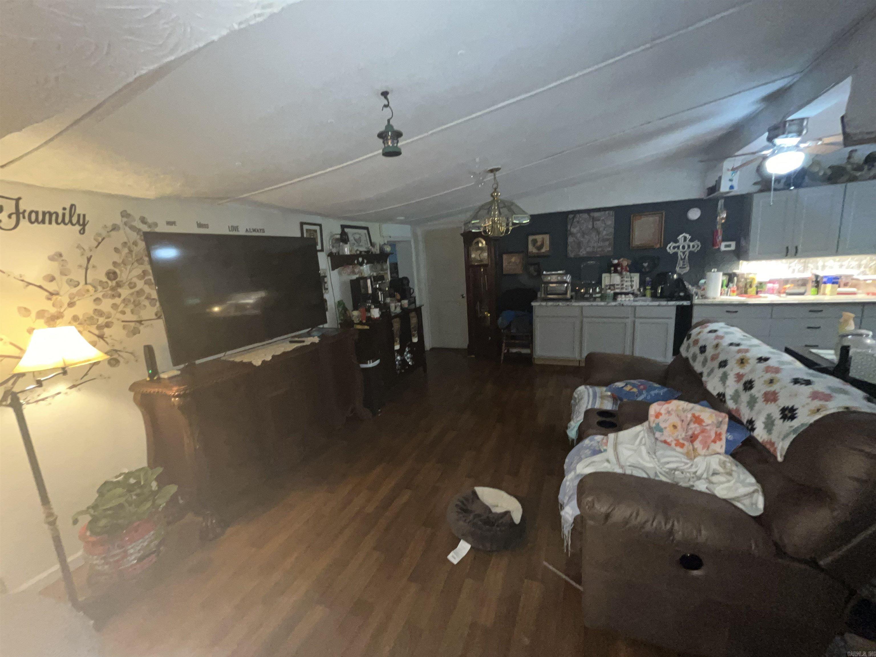 CEDAR ACRES - Residential