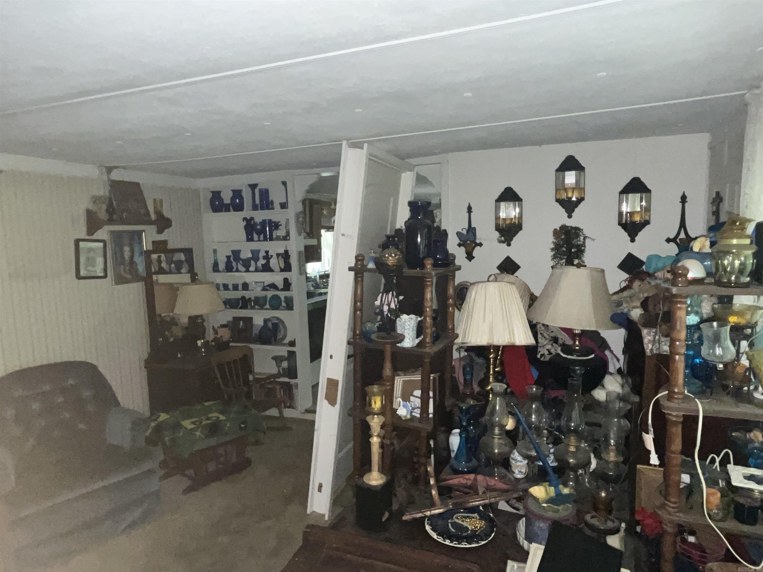 CEDAR ACRES - Residential