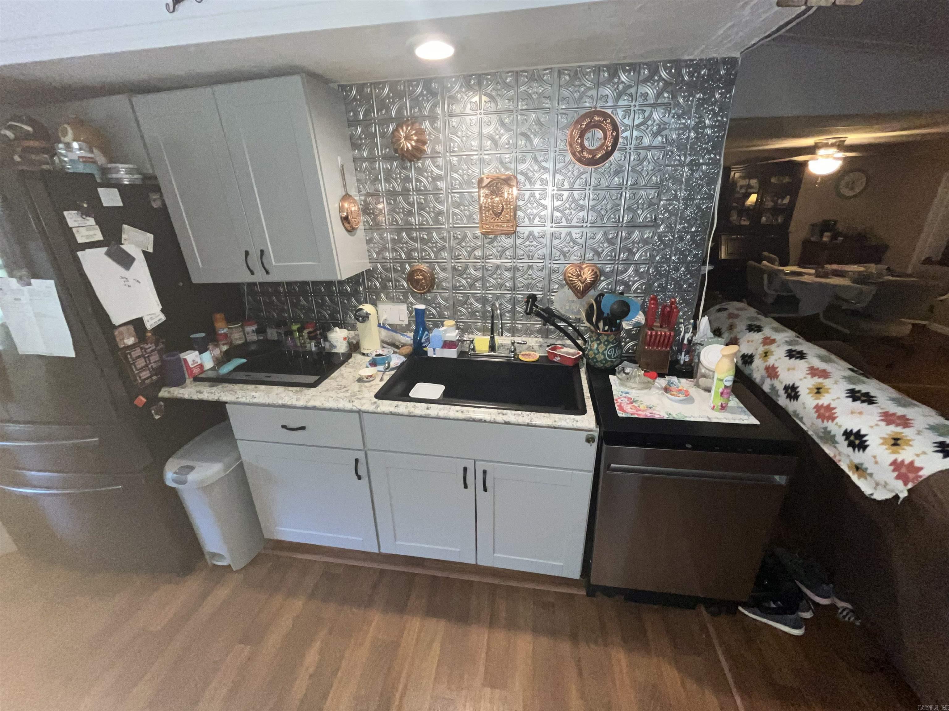 CEDAR ACRES - Residential