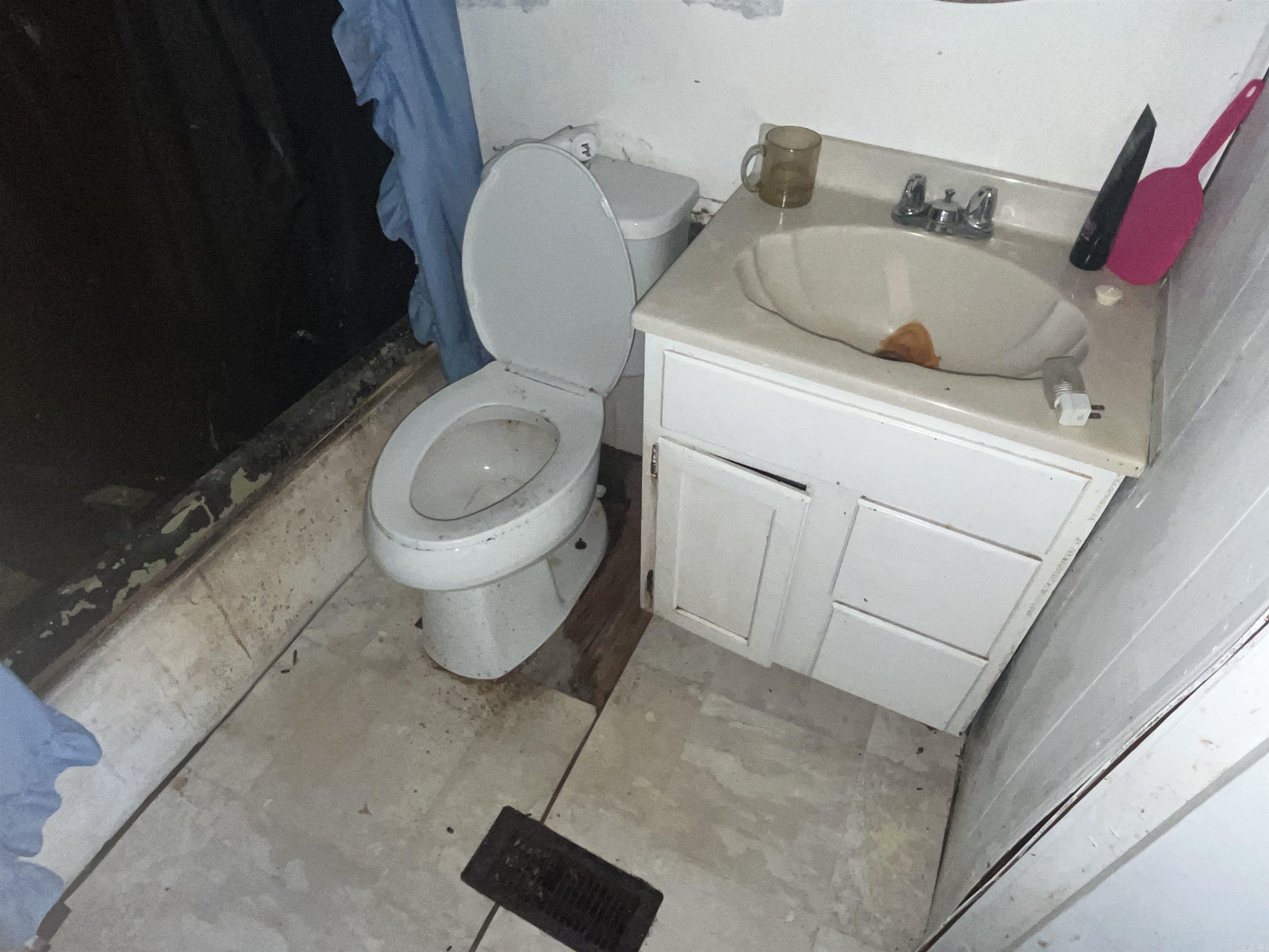 CEDAR ACRES - Residential