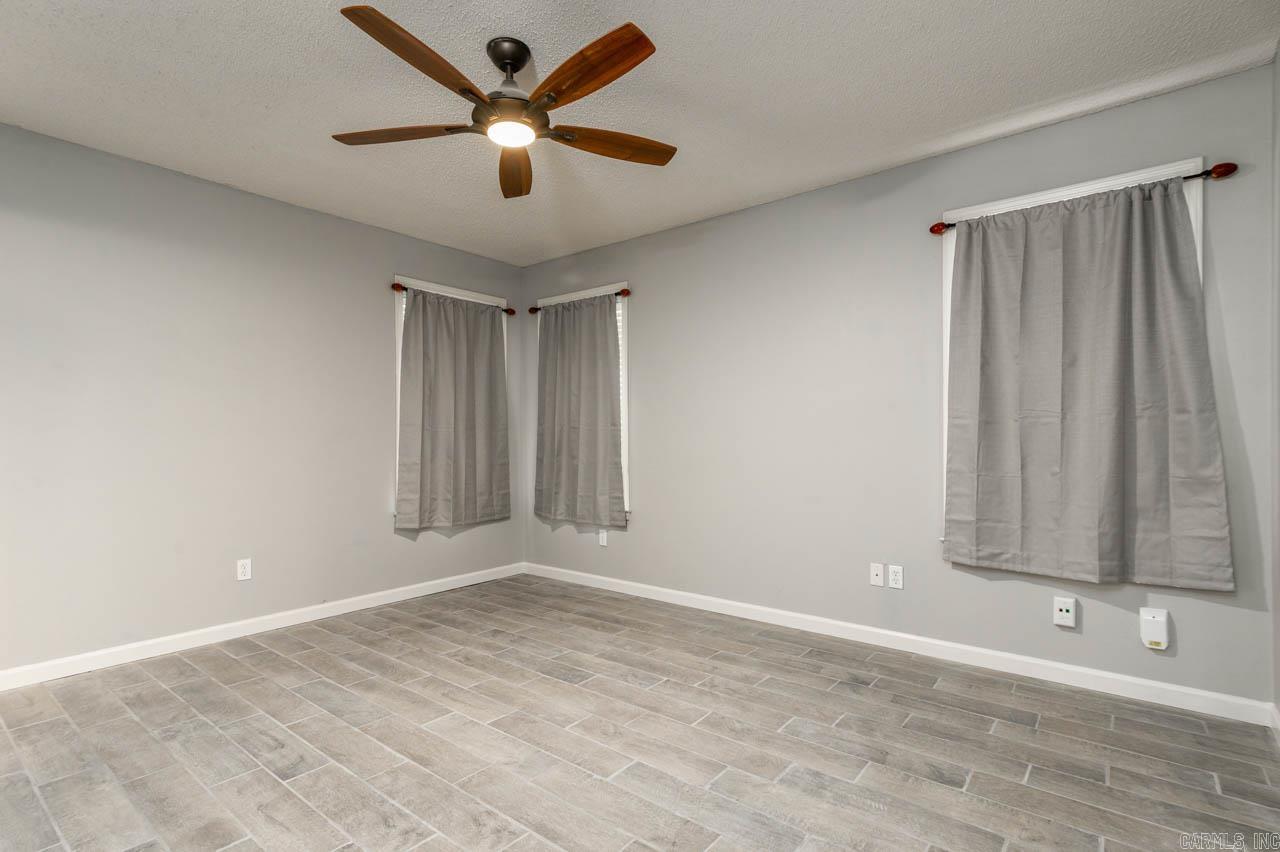 AUTUMN RIDGE - Residential