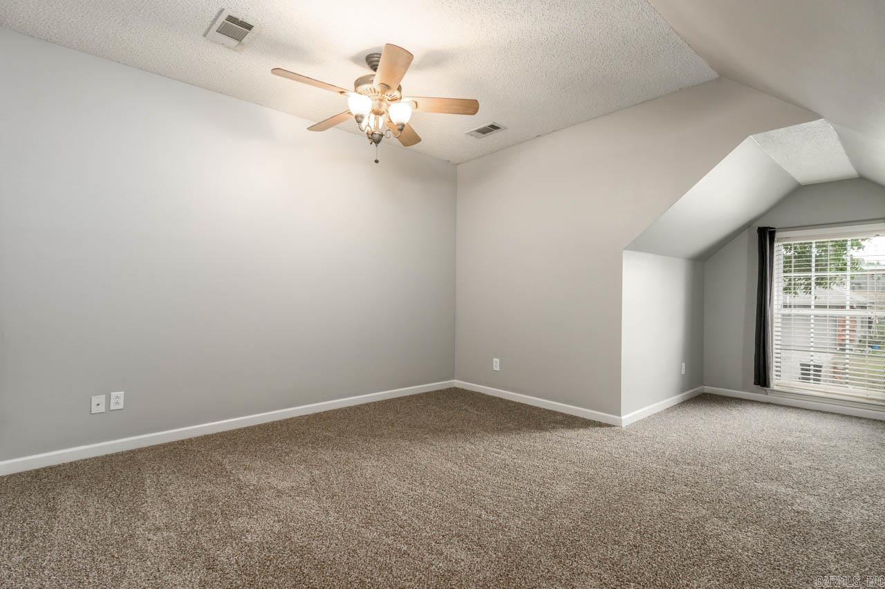 AUTUMN RIDGE - Residential