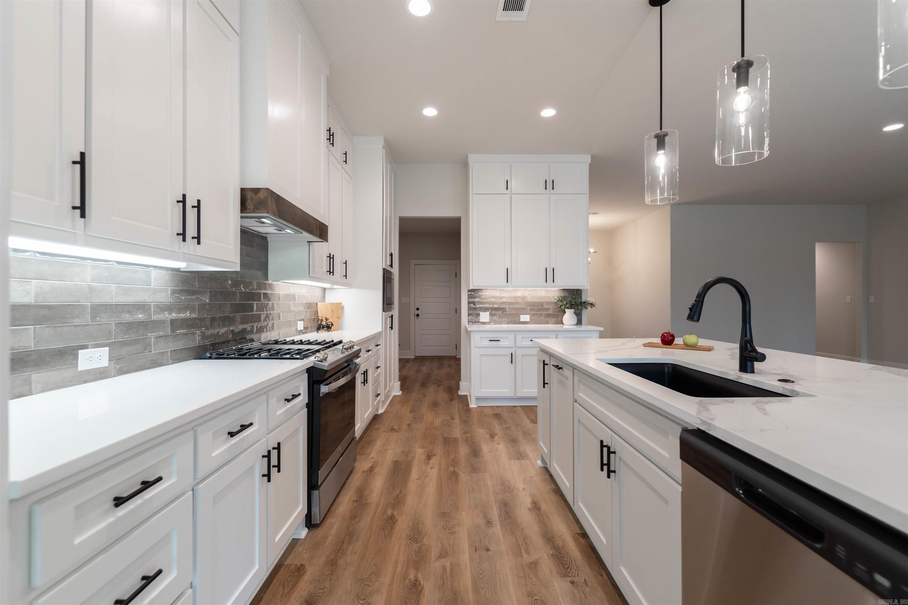 STONEBROOK - Residential