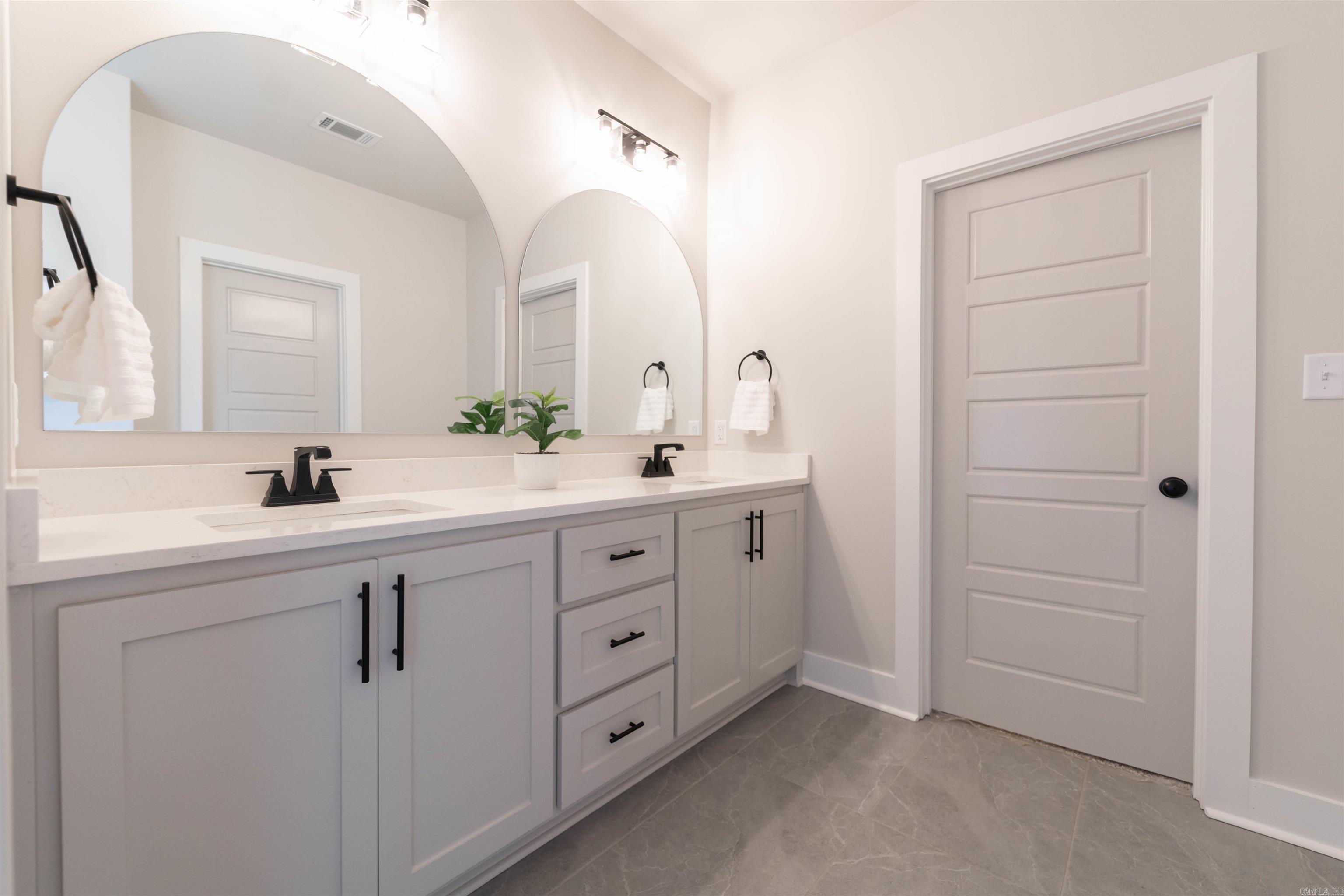 STONEBROOK - Residential