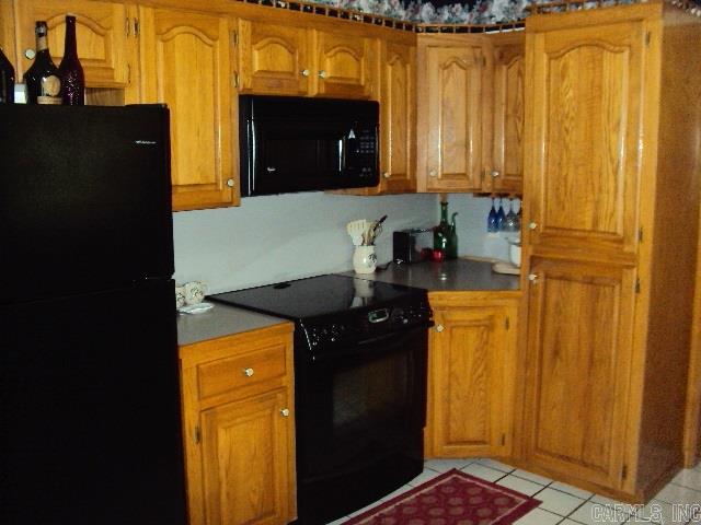 Salem Oaks - Residential