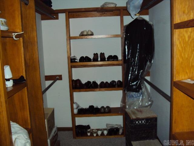 Salem Oaks - Residential