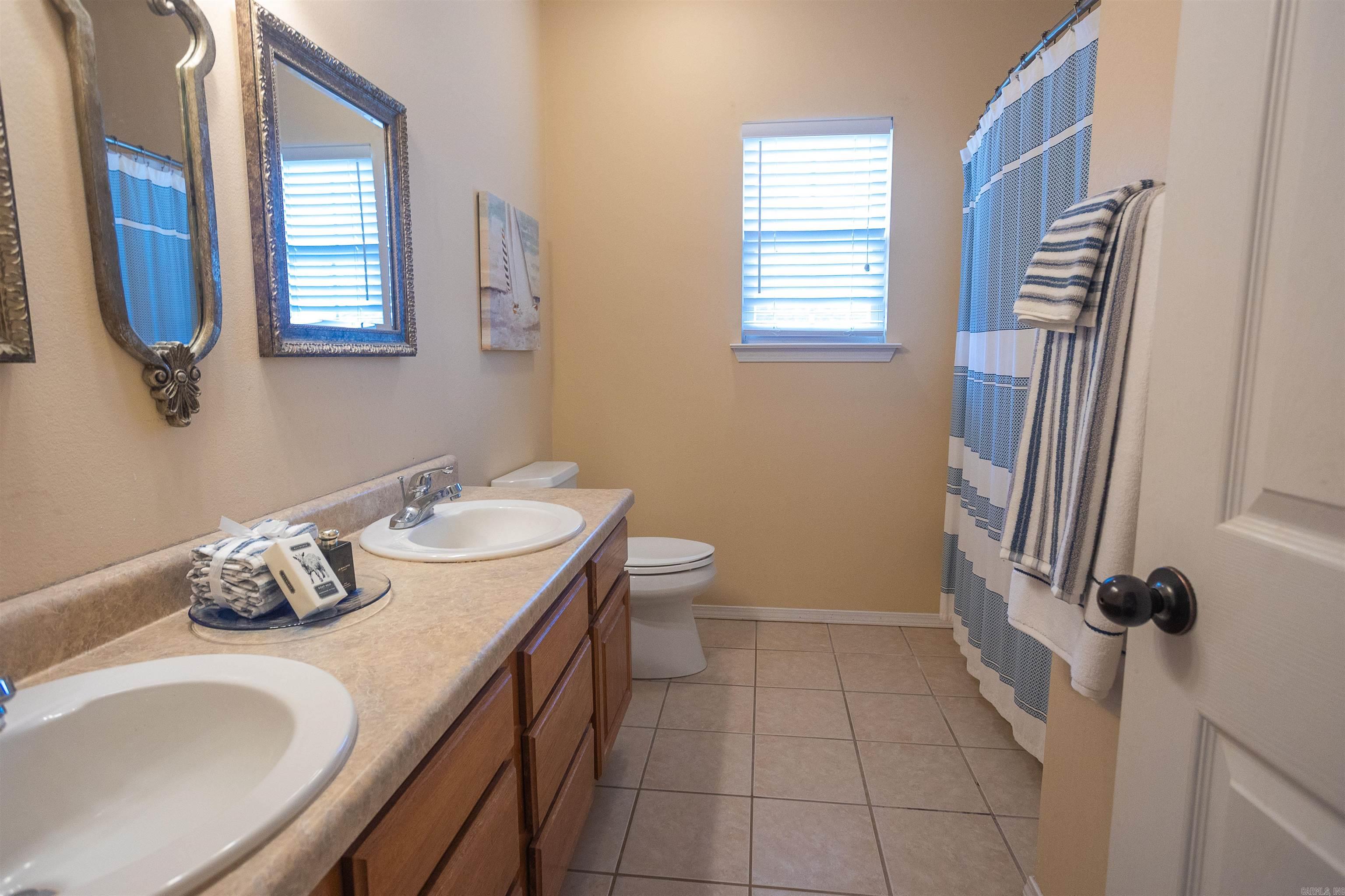 COVE LANDING PH 4 - Residential