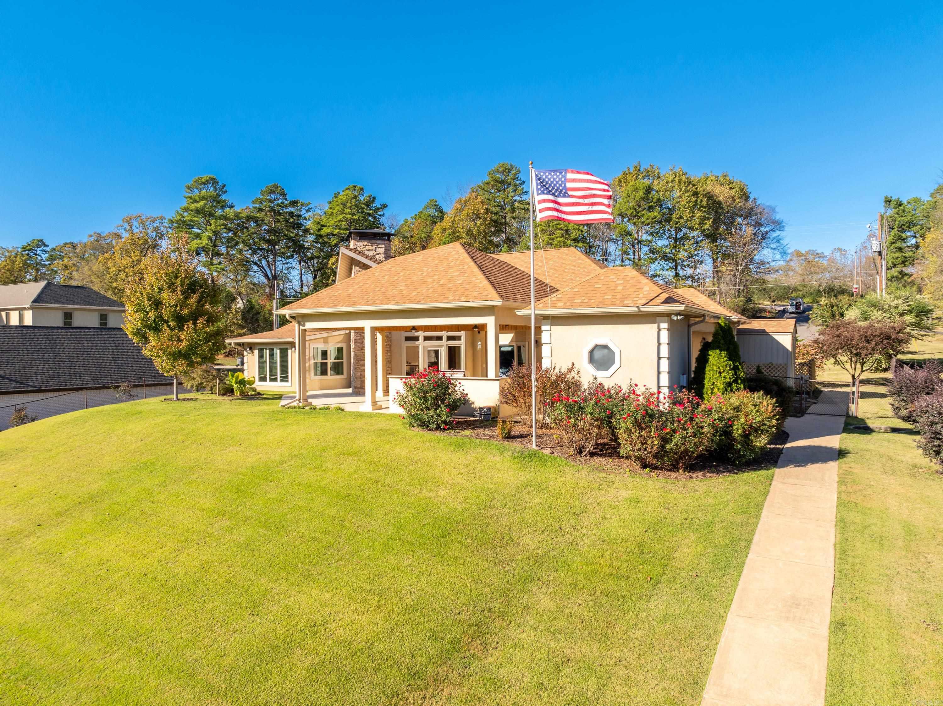 Kittleburger & Moore - Residential