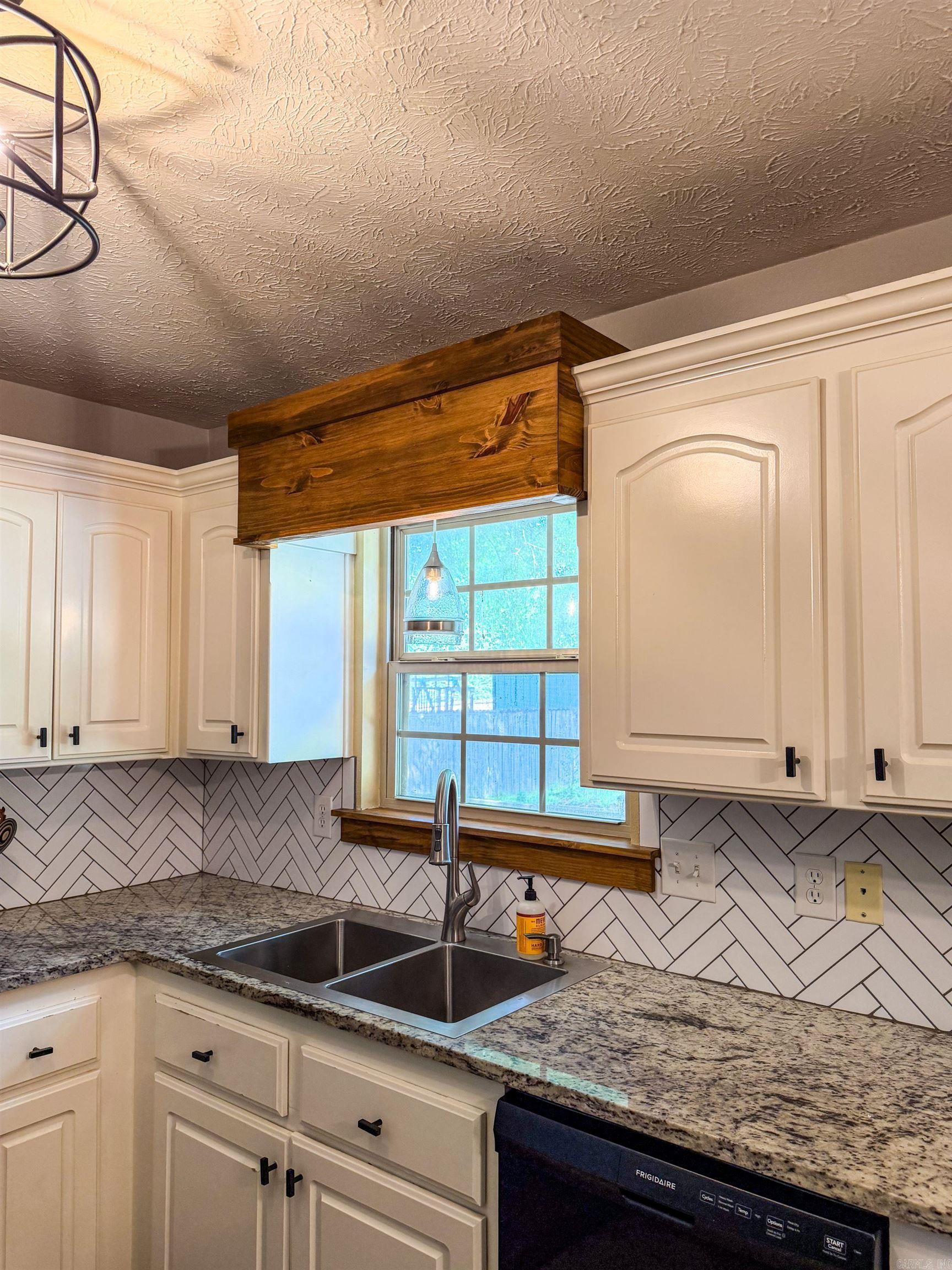 SYDNEY BROOKE ADDITION - Residential