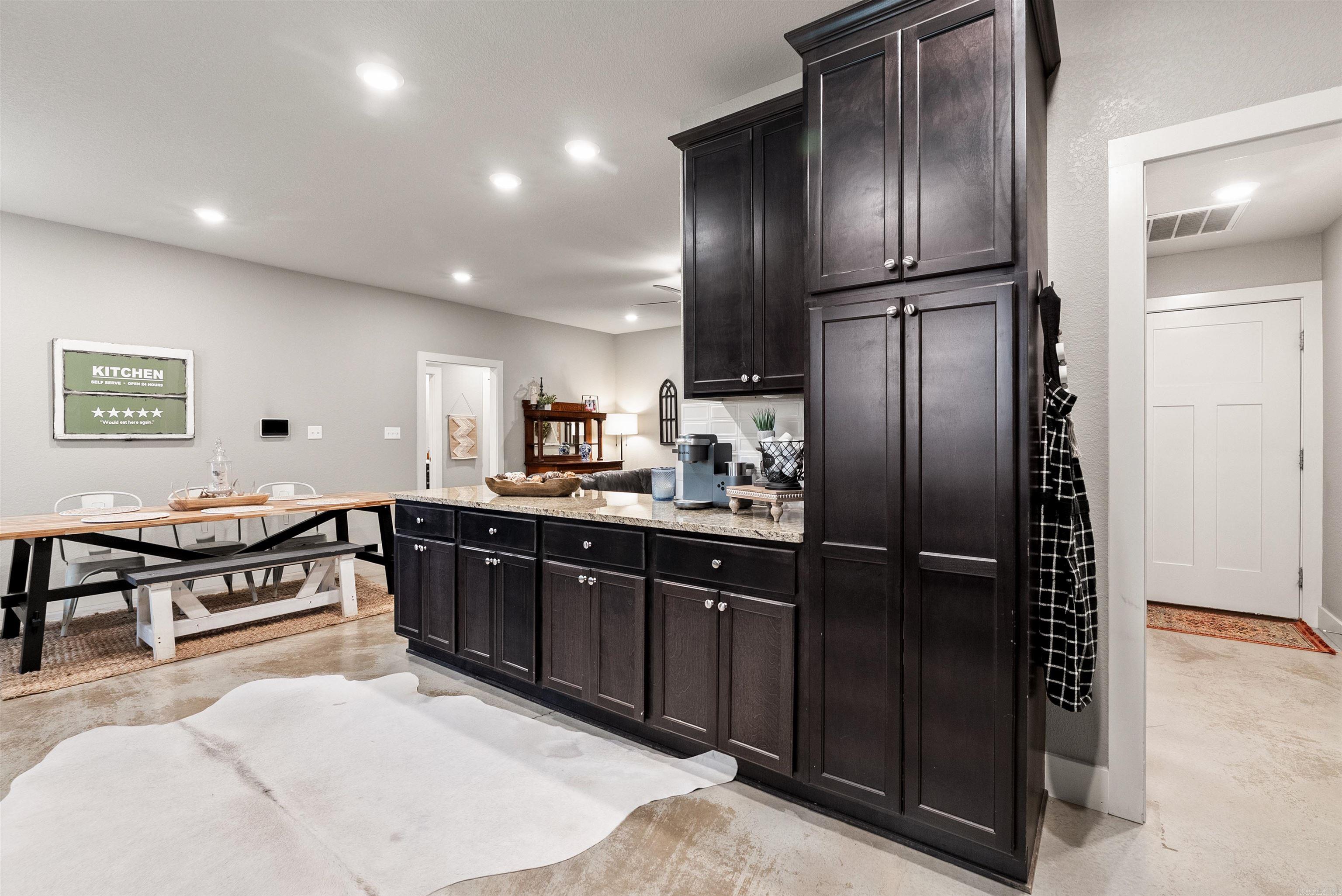 Mullins Place - Residential