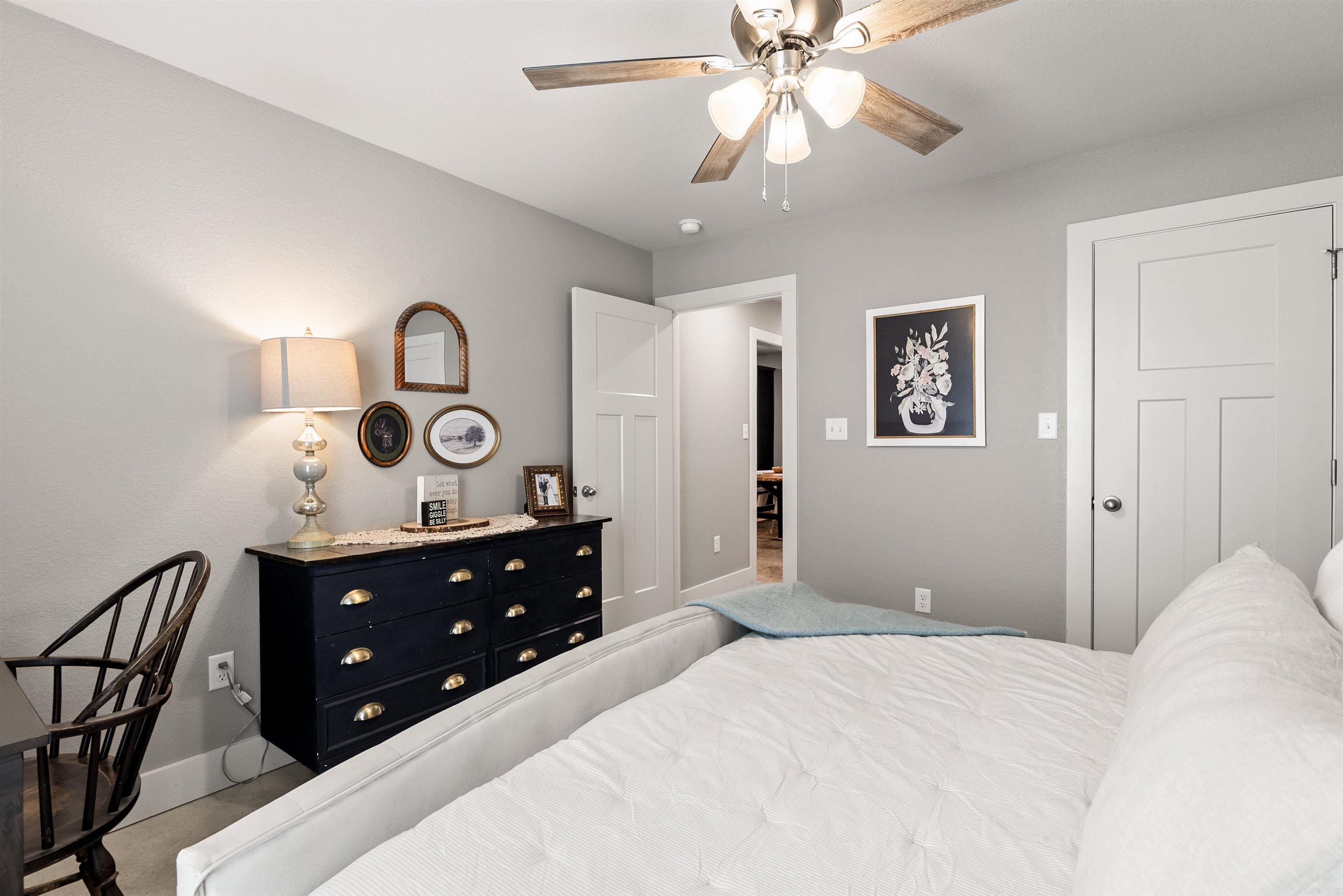 Mullins Place - Residential