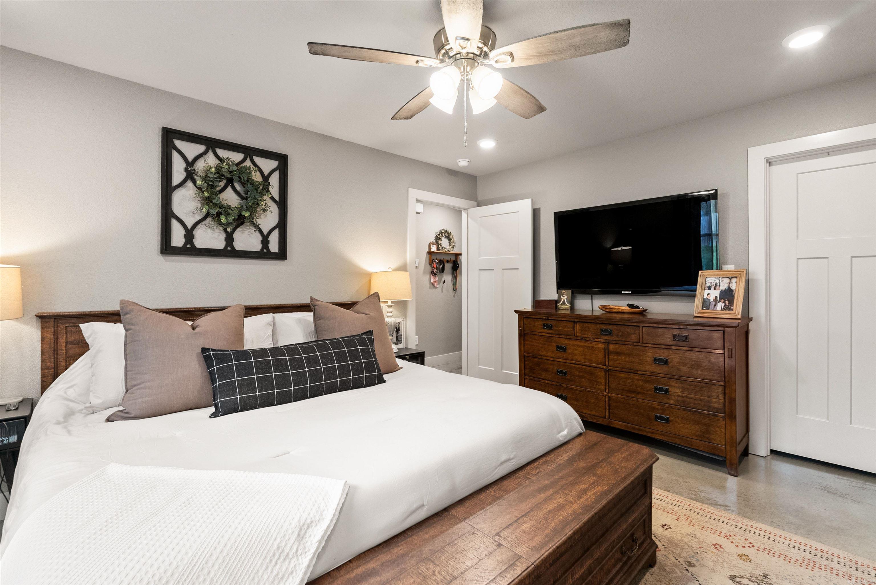 Mullins Place - Residential