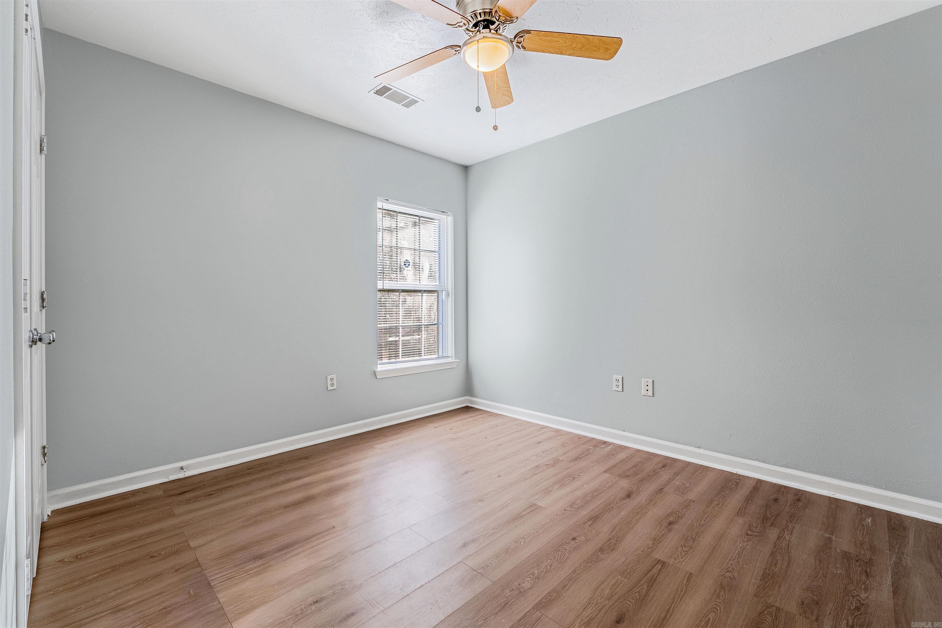 HOLTS INDUSTRIAL - Residential