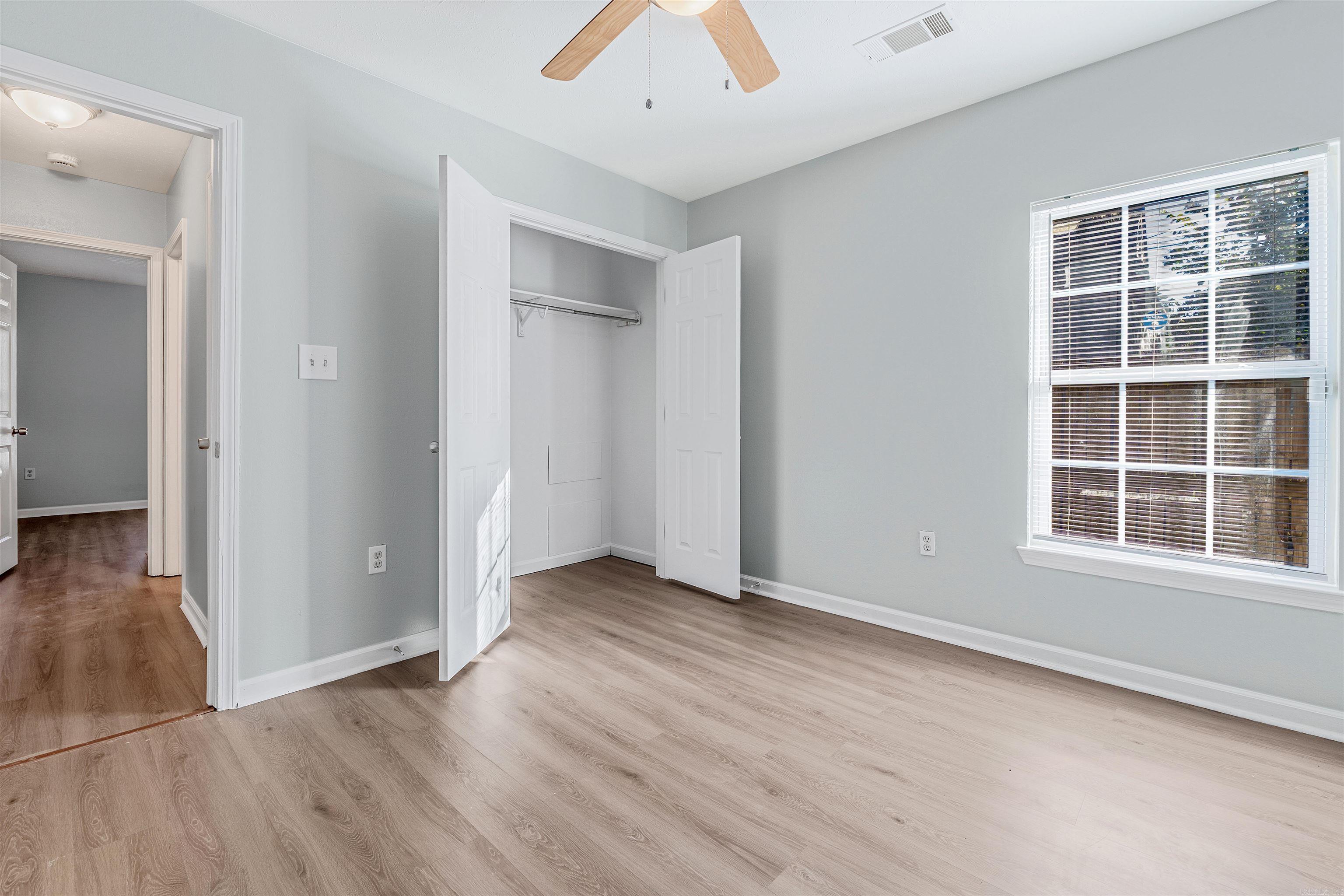 HOLTS INDUSTRIAL - Residential