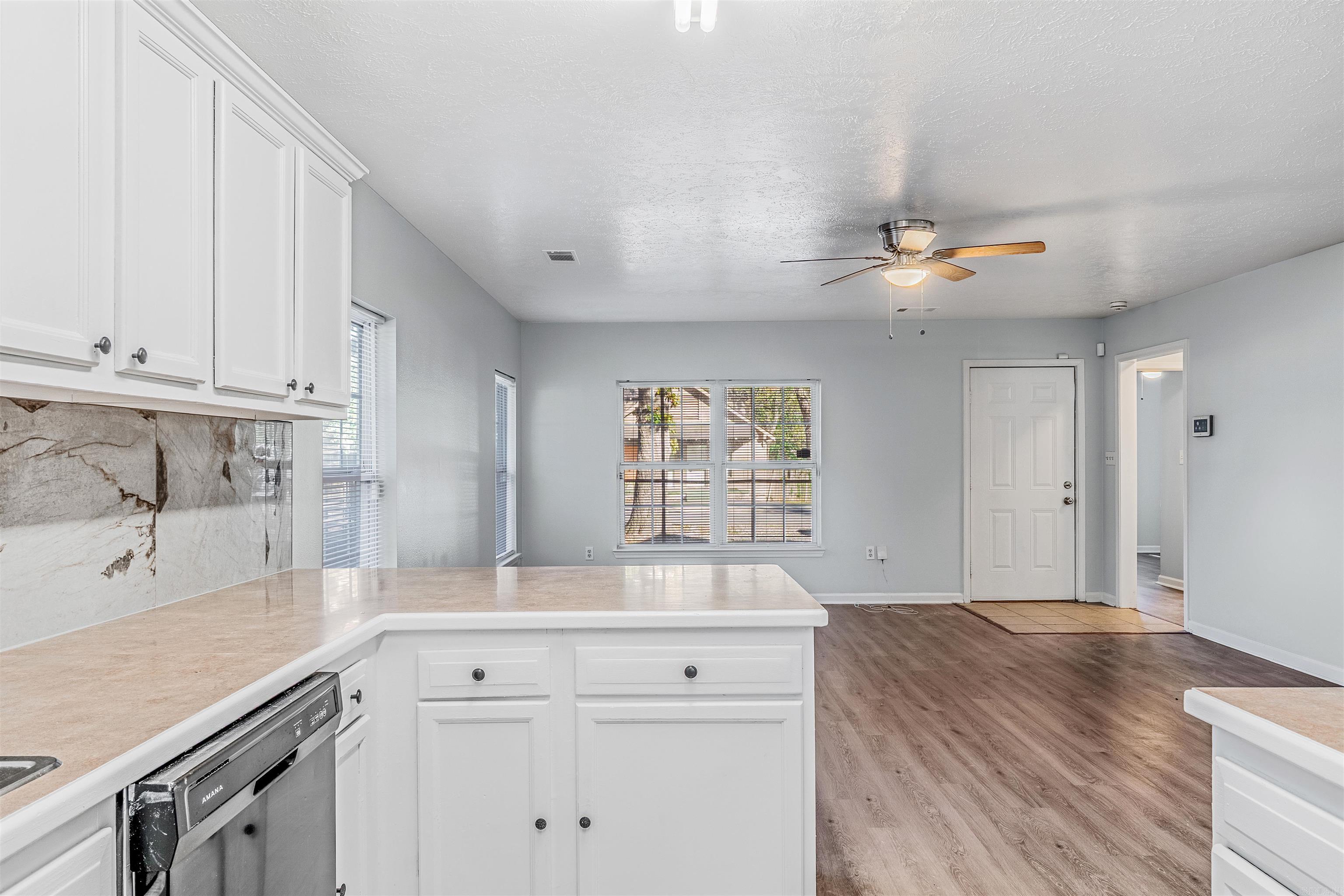 HOLTS INDUSTRIAL - Residential