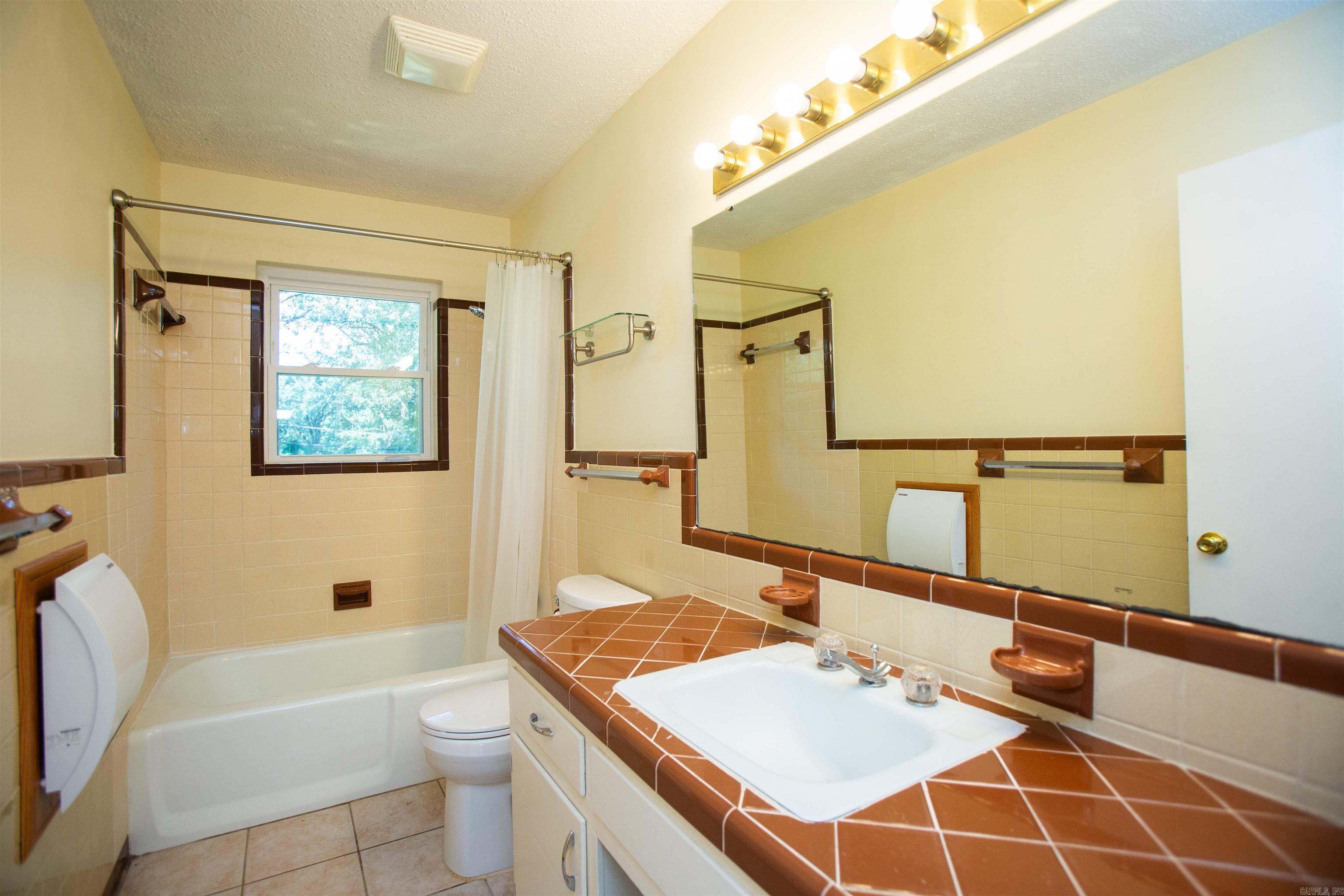 Lakewood - Residential Lease