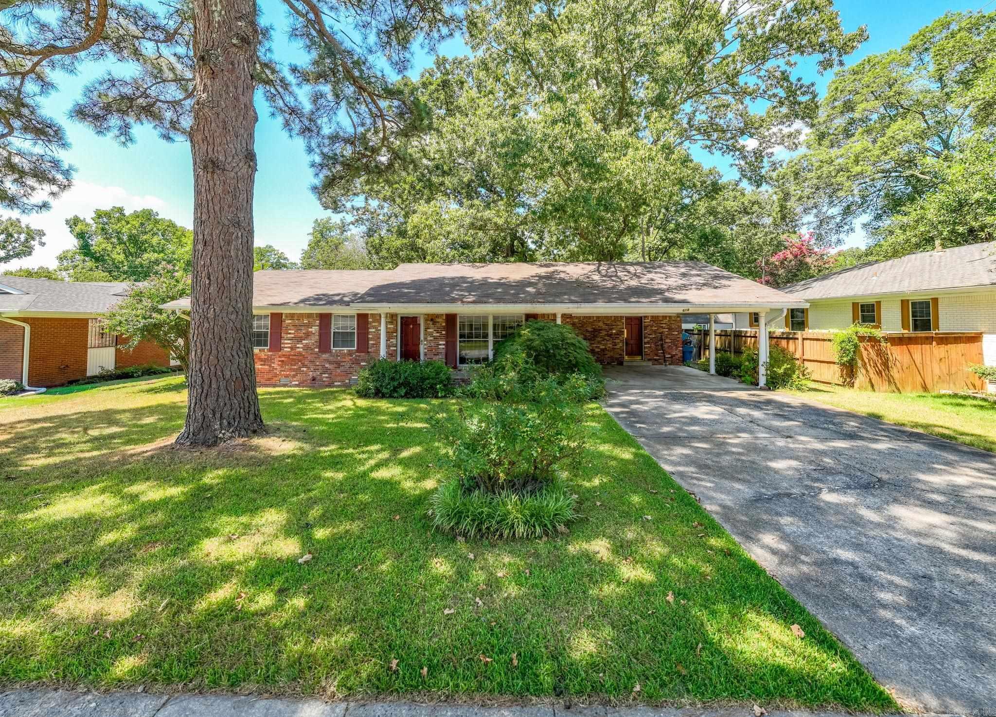 Brianwood - Residential