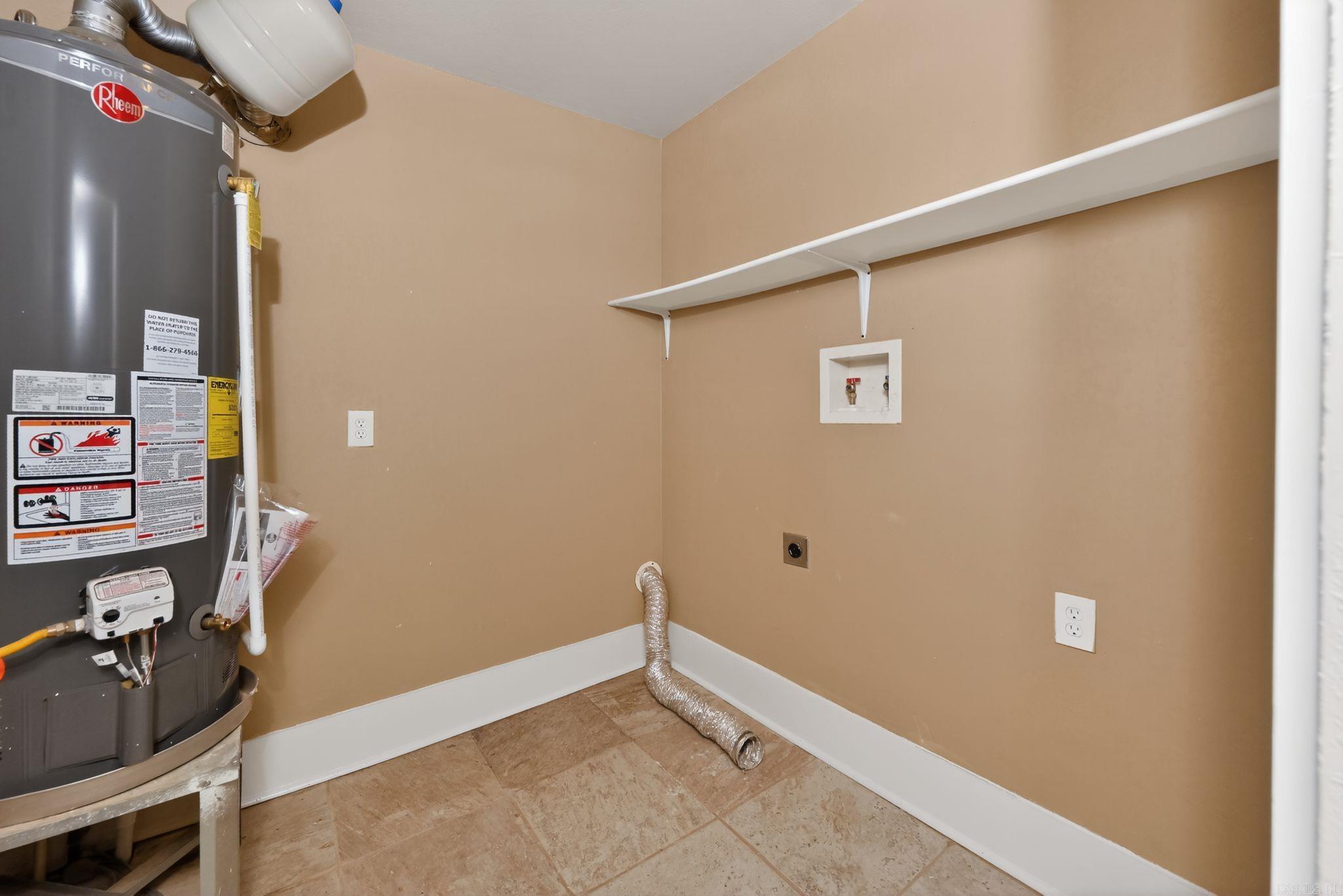 JONES & WORTHEN - Residential