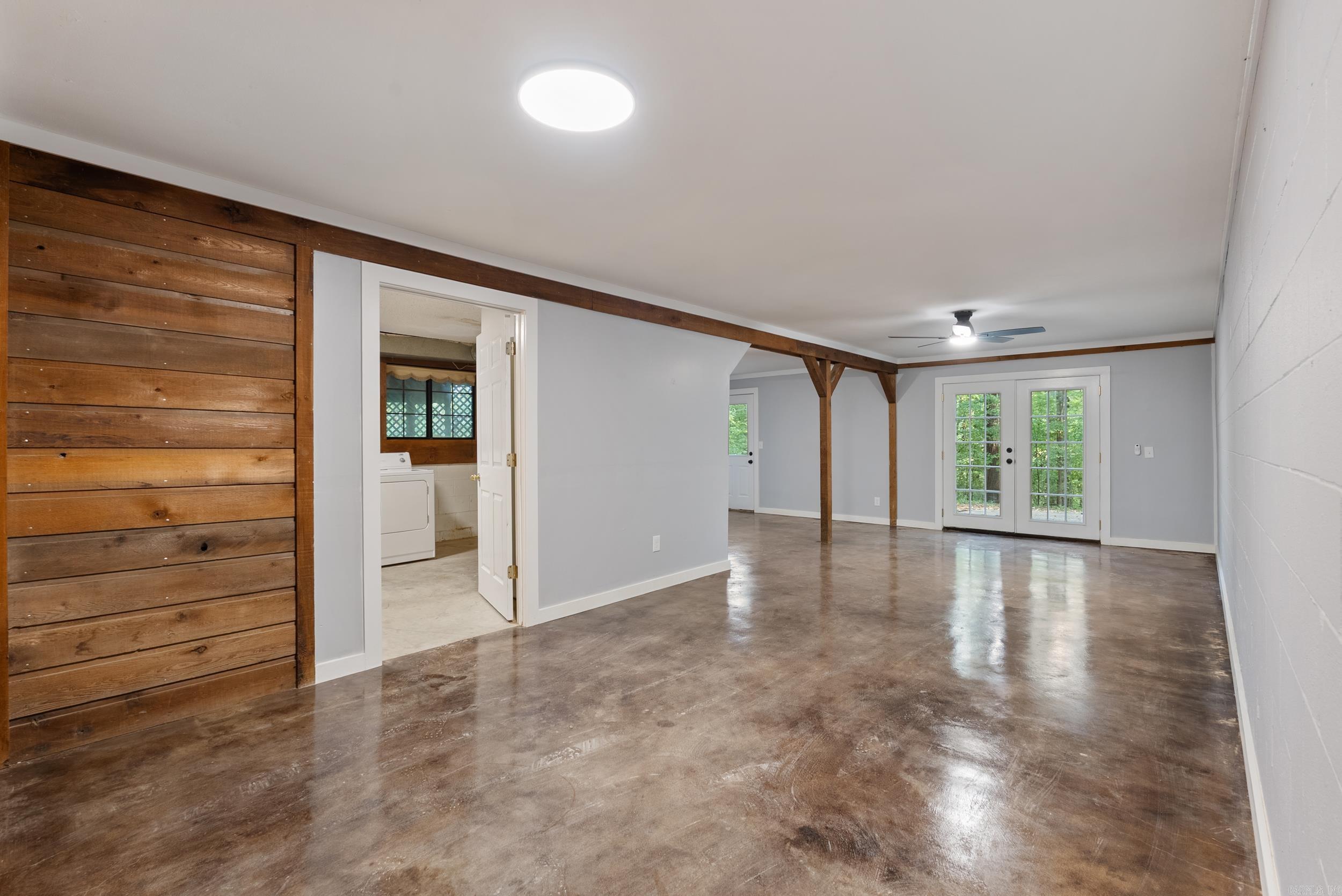 MULBERRY ACRES - Residential