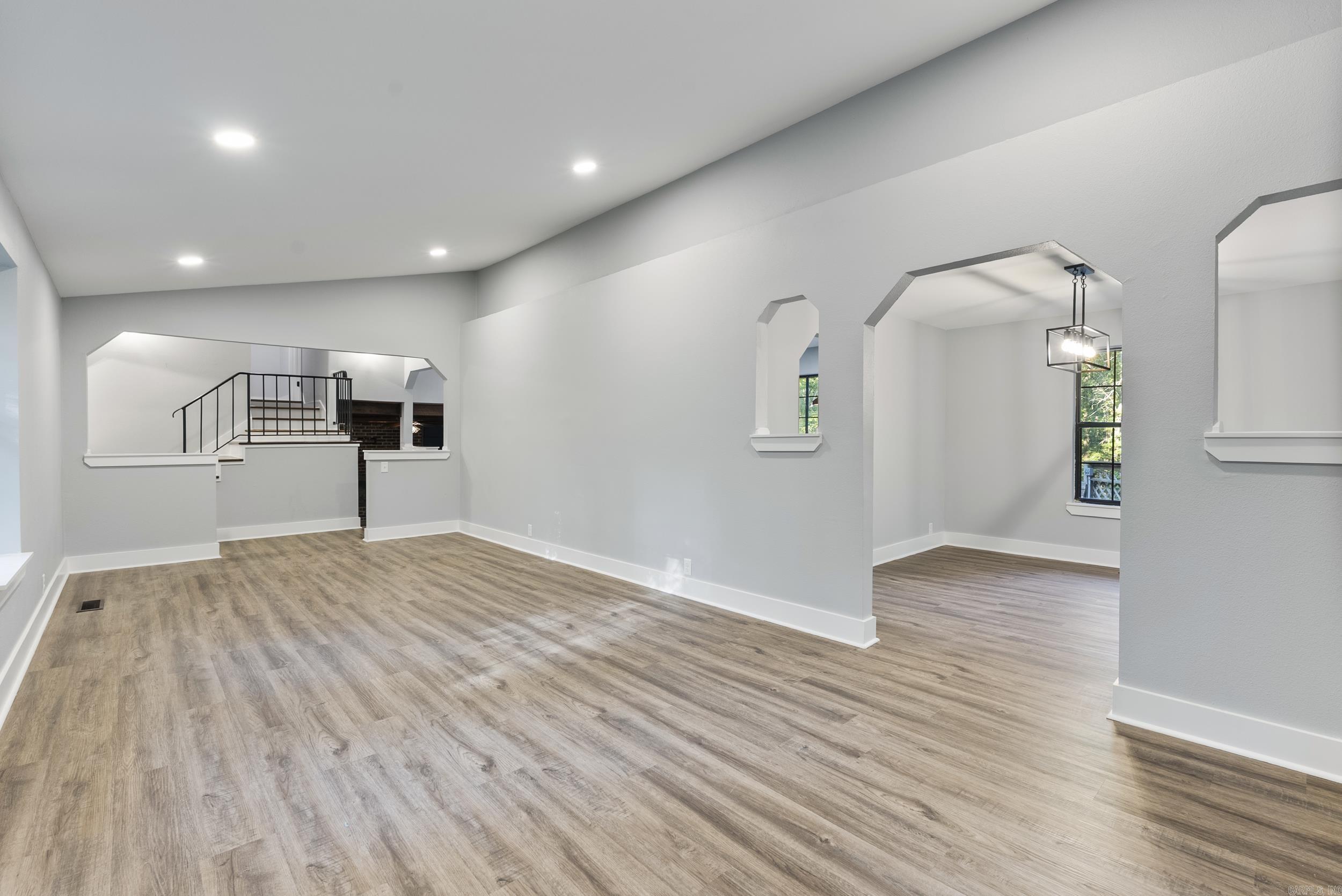 MULBERRY ACRES - Residential