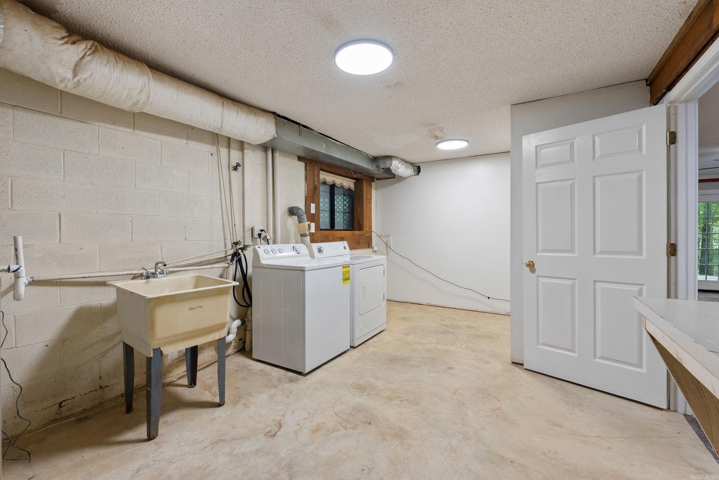 MULBERRY ACRES - Residential