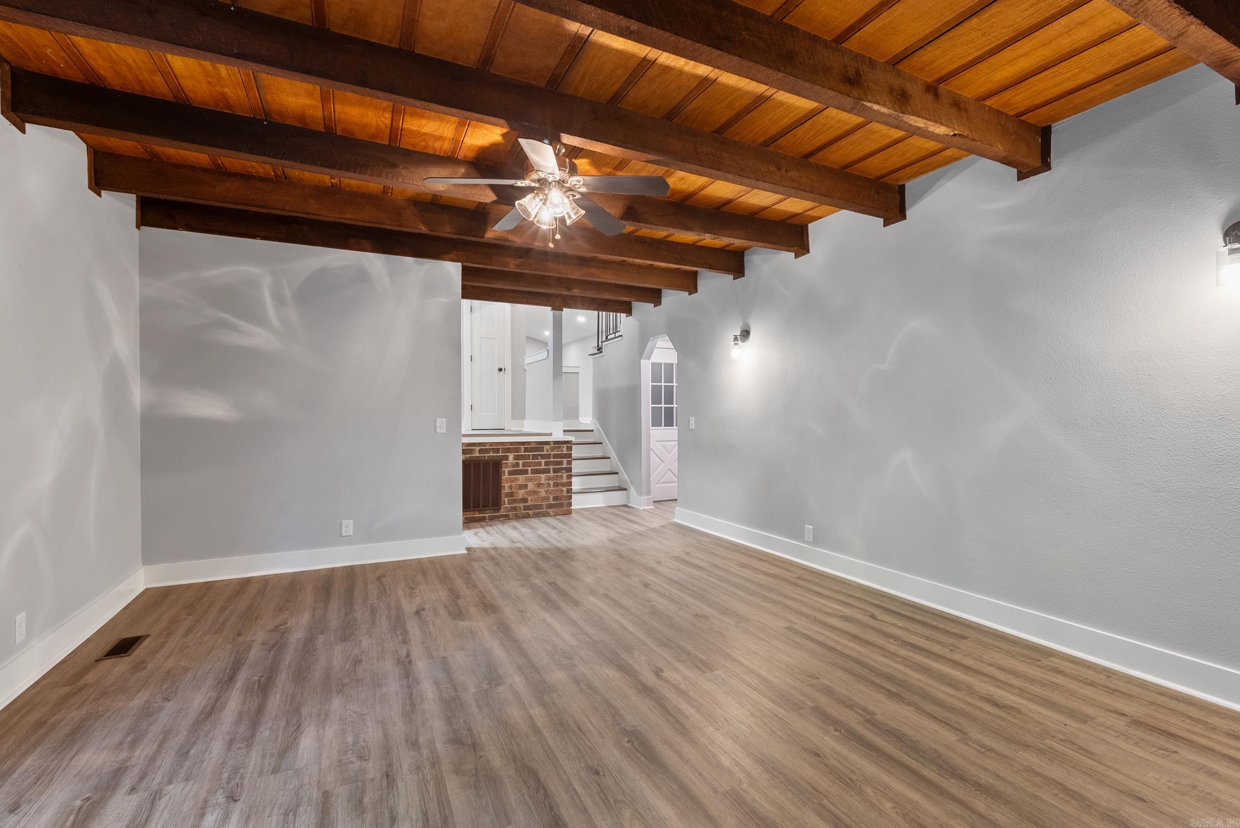 MULBERRY ACRES - Residential