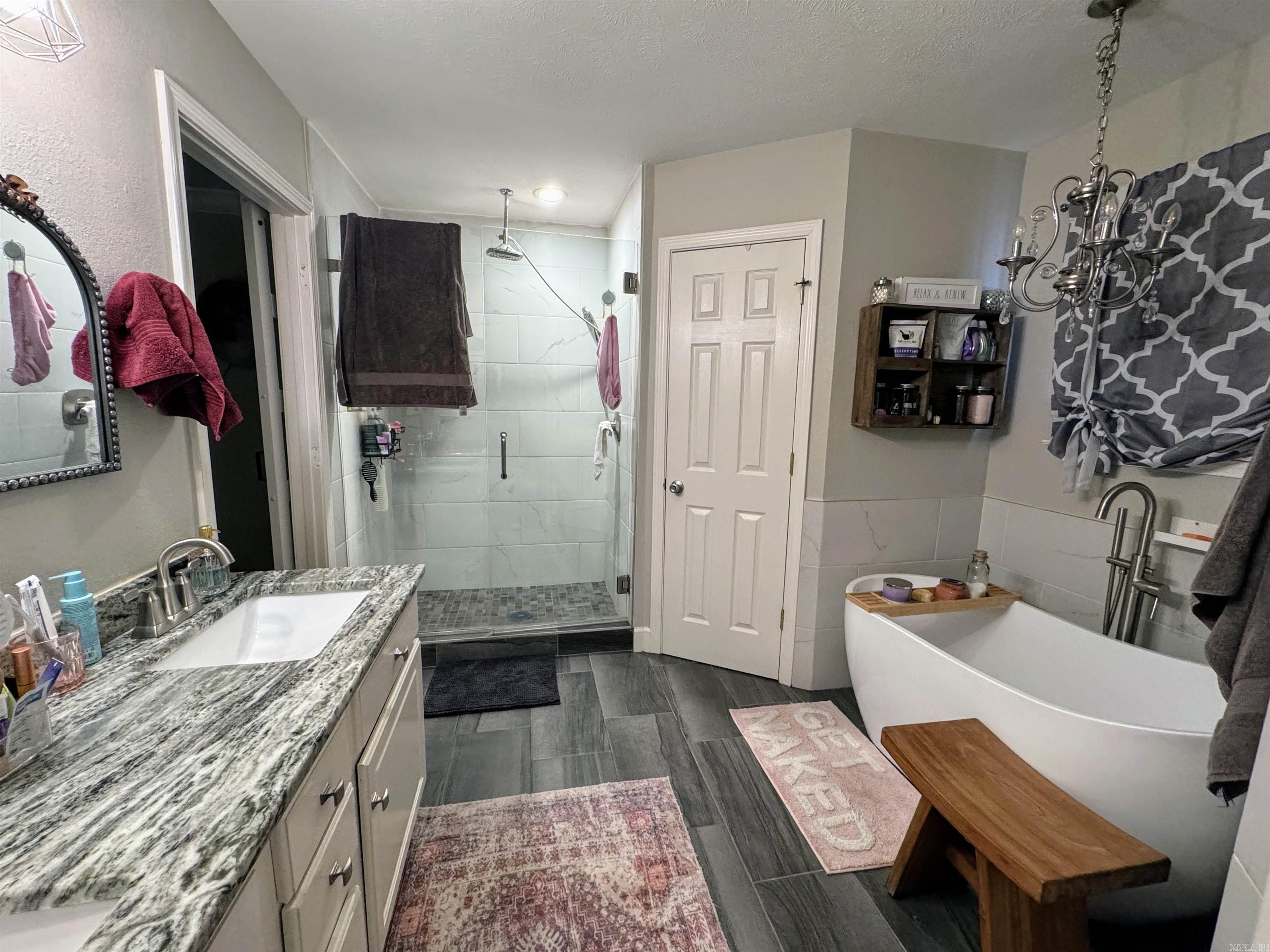 Hidden Creek III - Residential