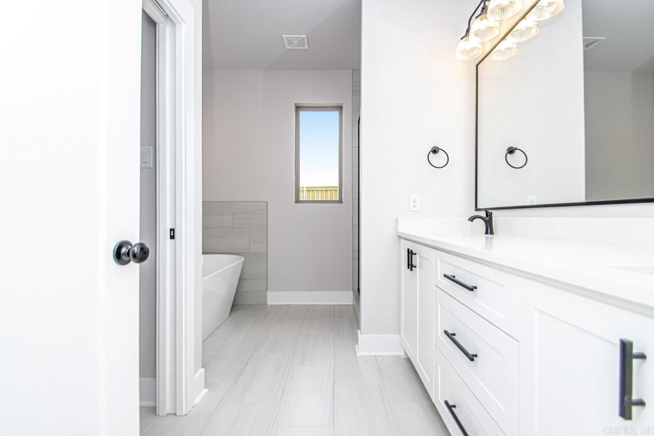 SPENCER CROSSING LLC - Residential