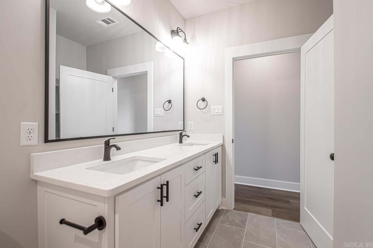 SPENCER CROSSING LLC - Residential