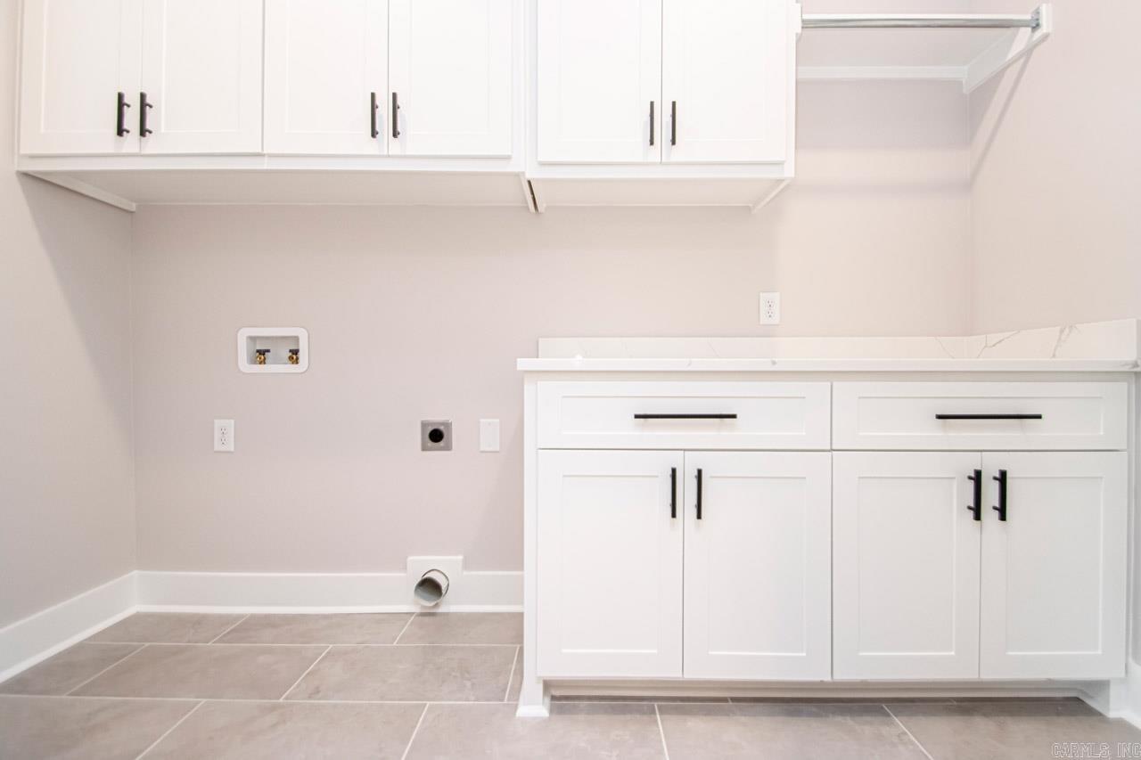 SPENCER CROSSING LLC - Residential