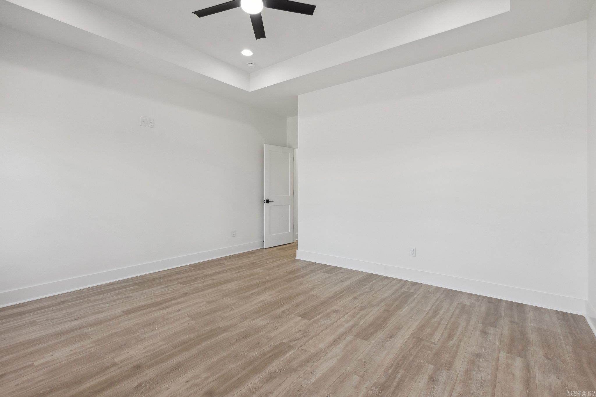 WINCHESTER ESTATES - Residential