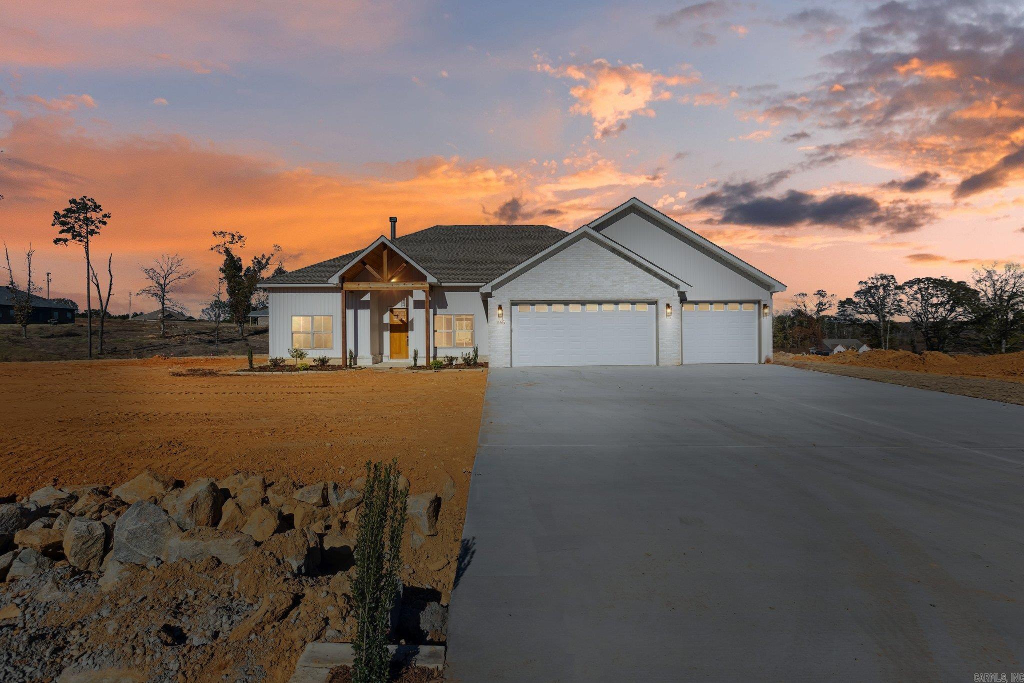 WINCHESTER ESTATES - Residential