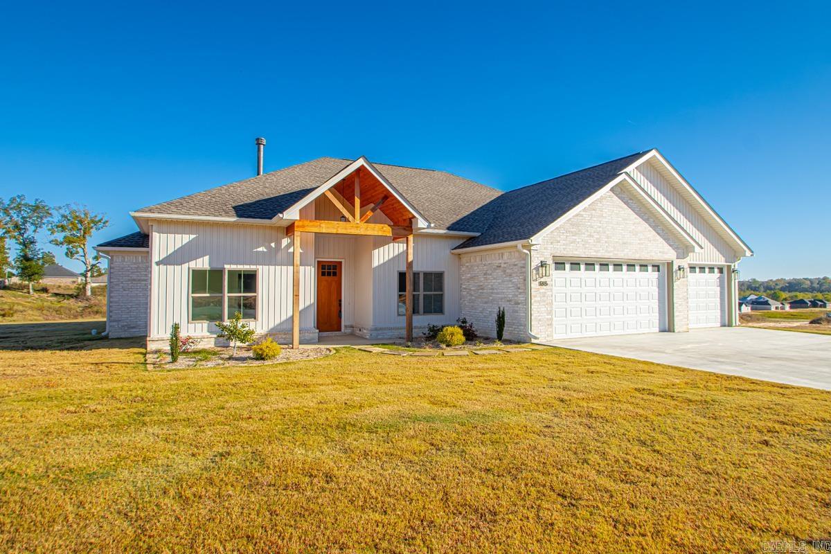 WINCHESTER ESTATES - Residential