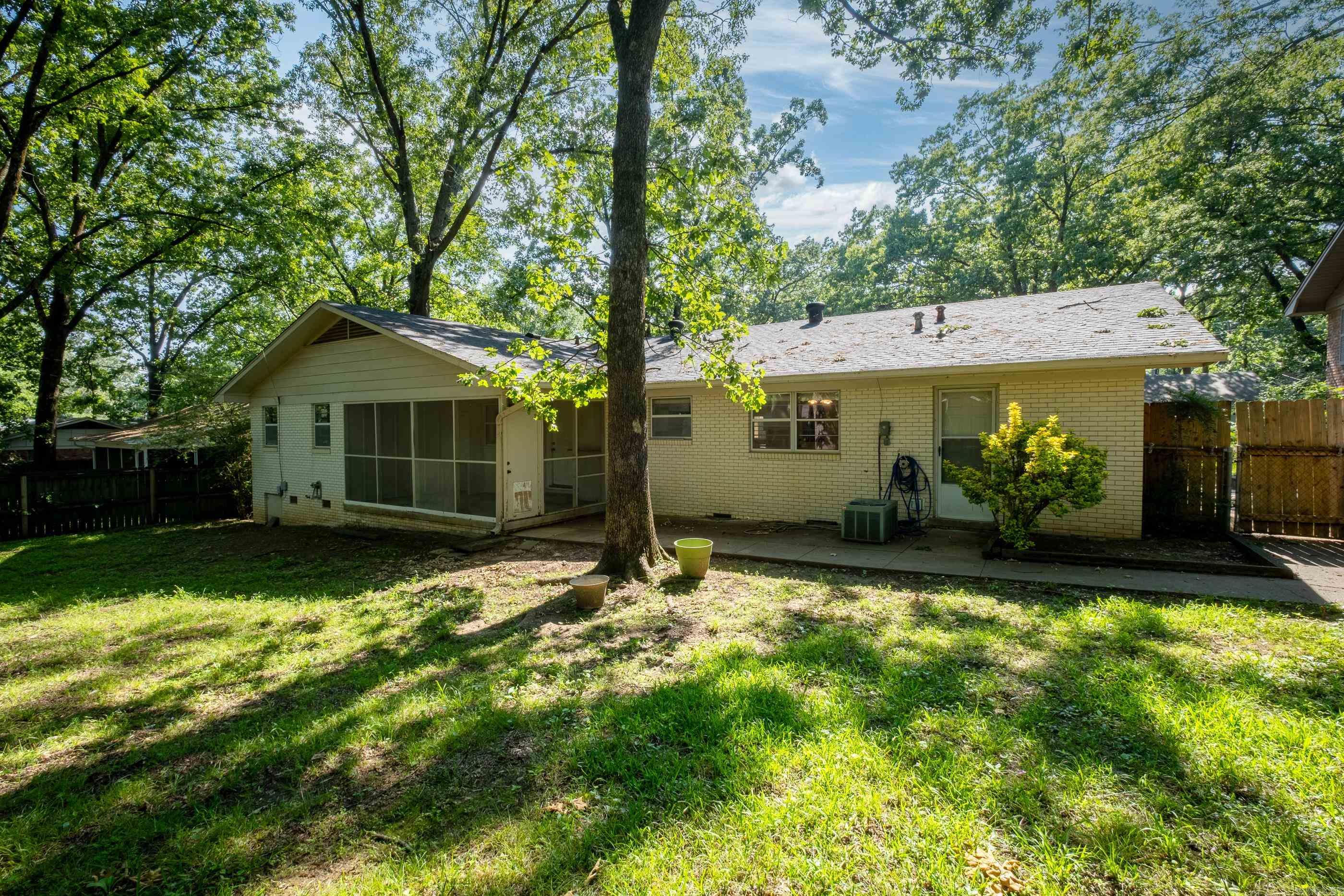 BRIARWOOD - Residential