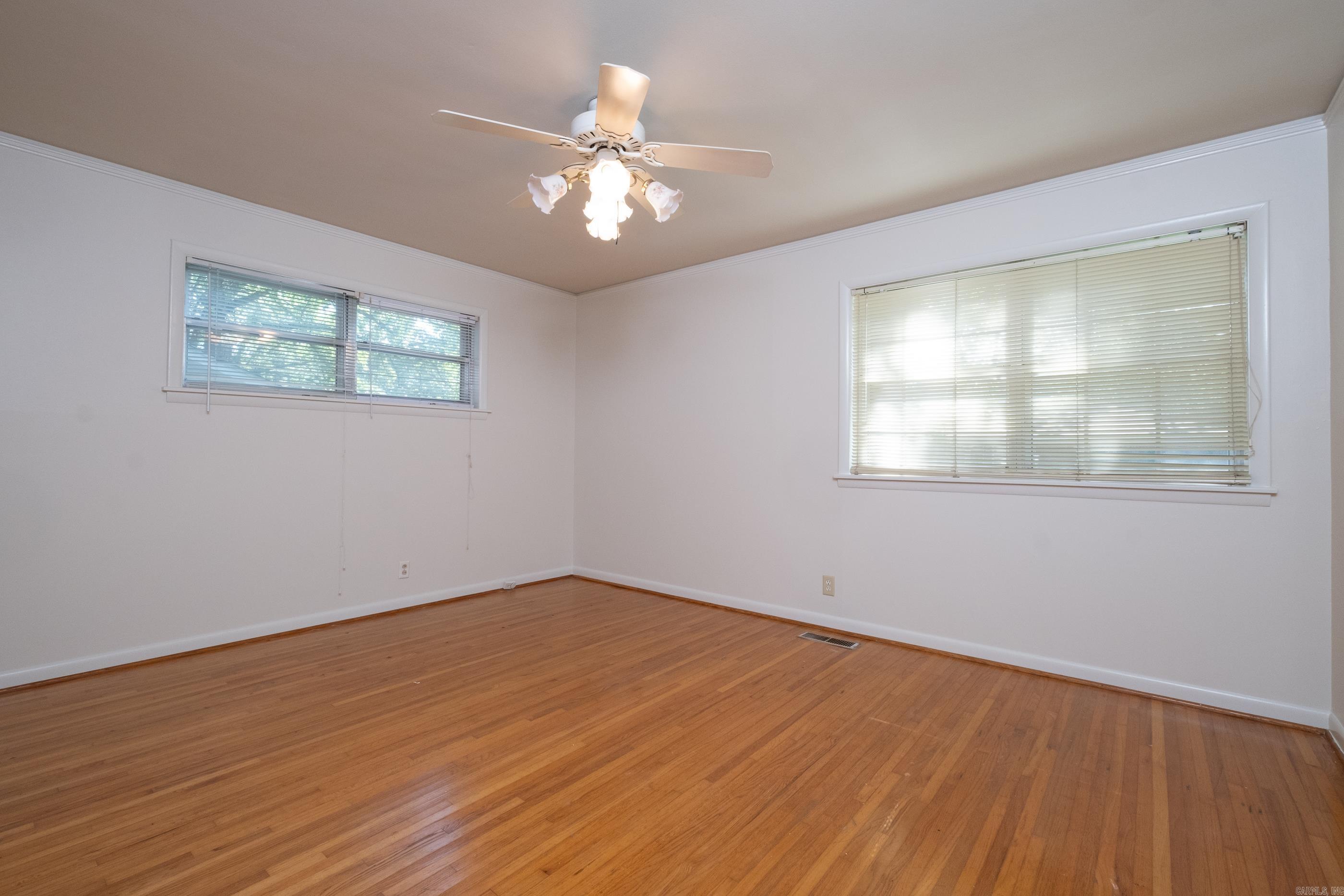 BRIARWOOD - Residential