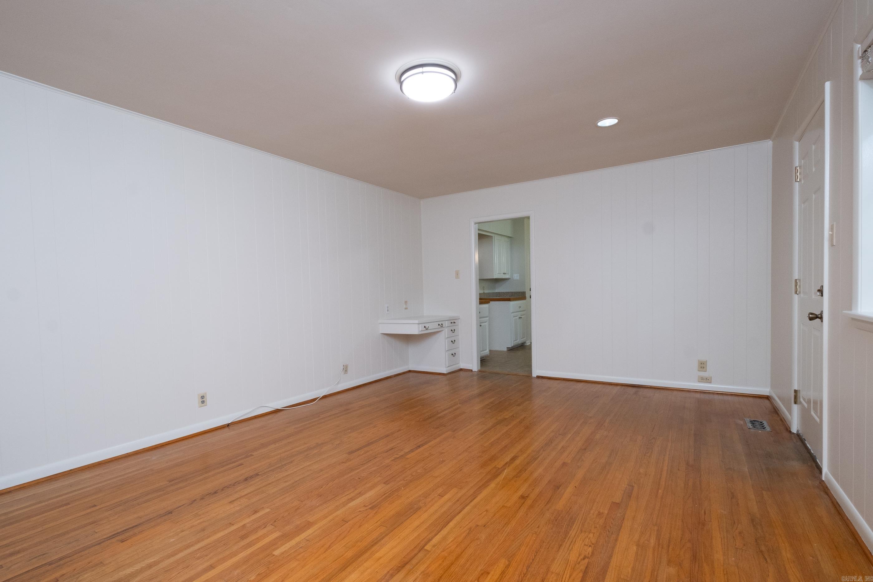 BRIARWOOD - Residential