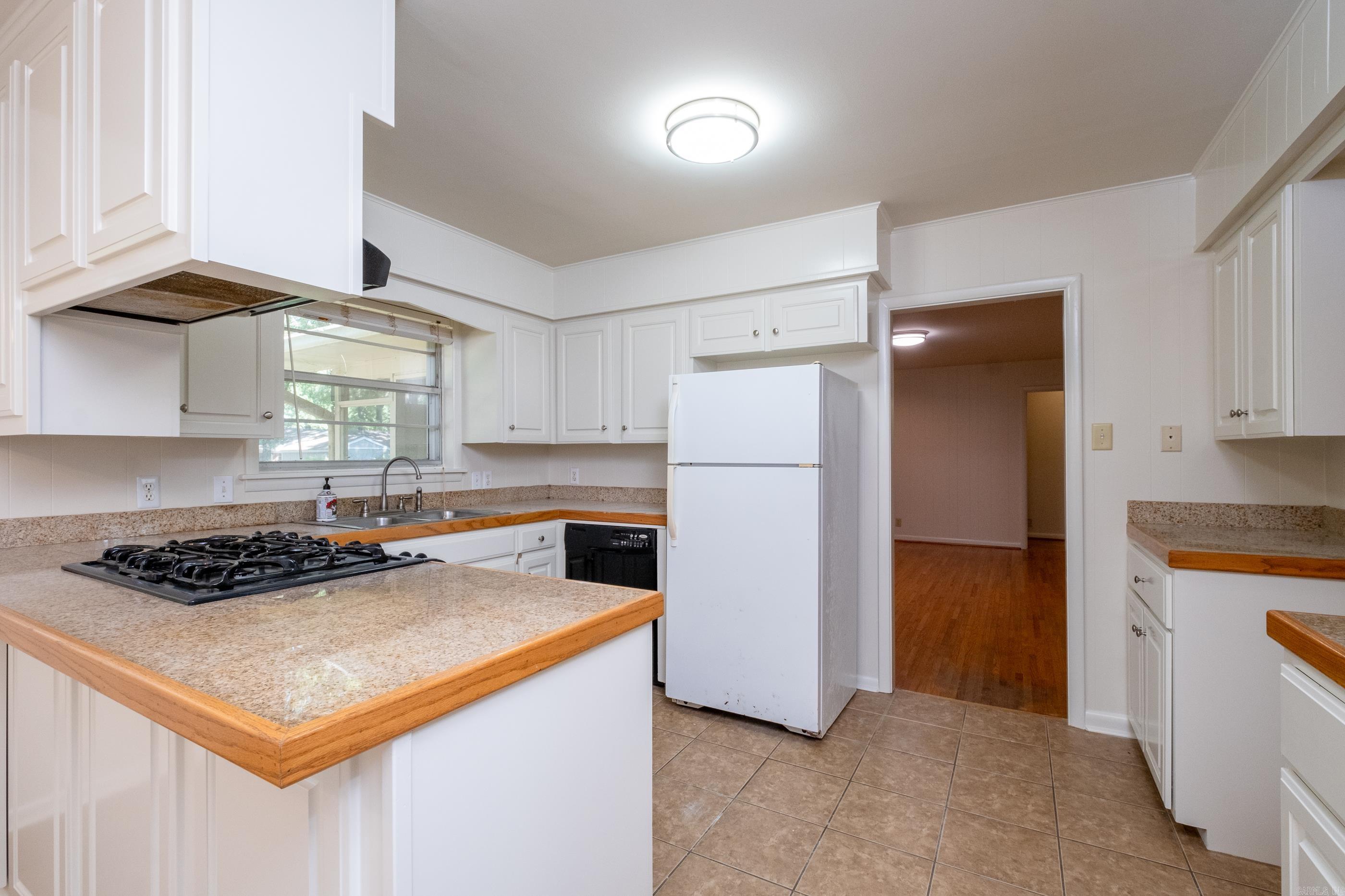 BRIARWOOD - Residential