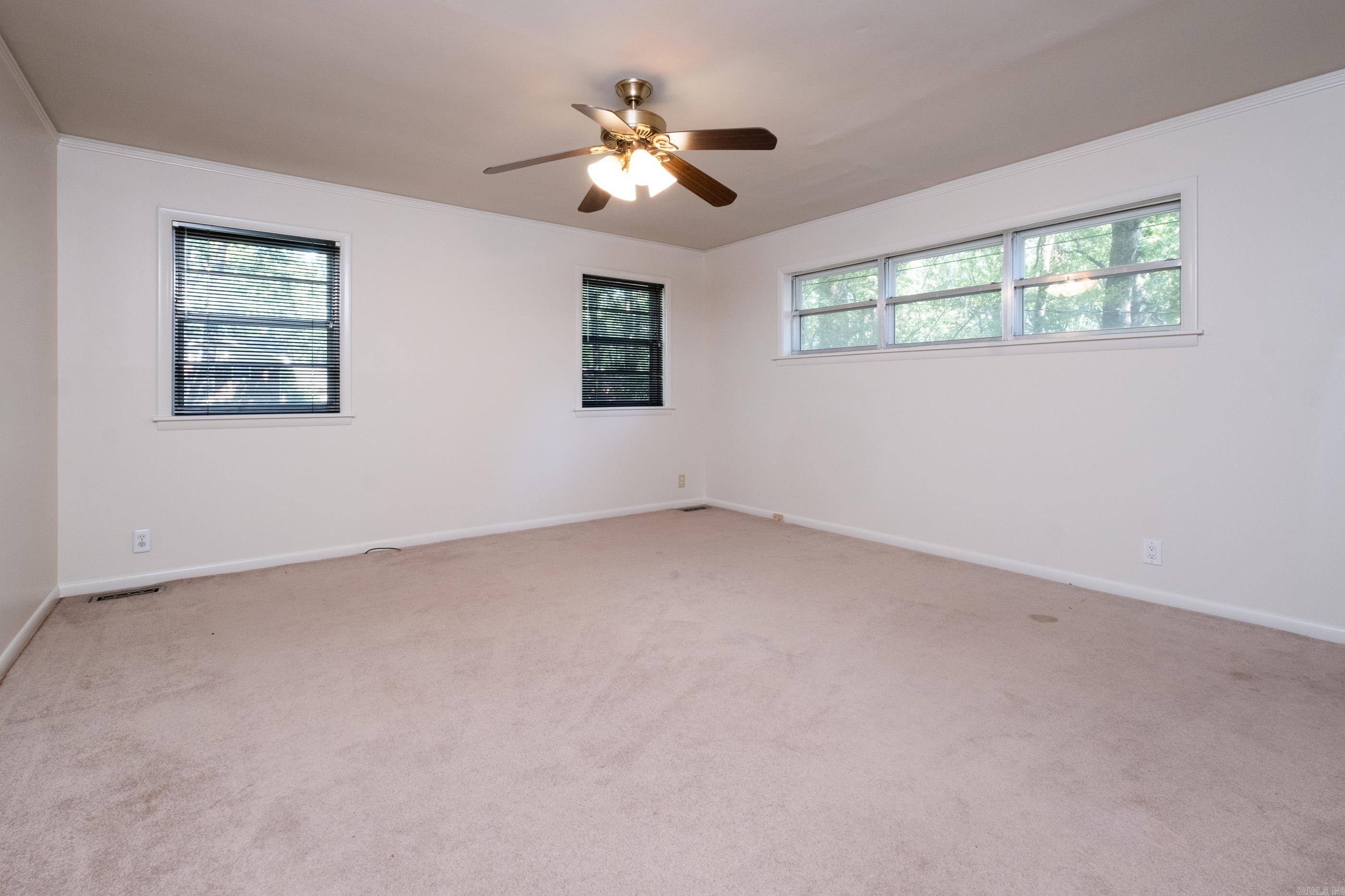 BRIARWOOD - Residential