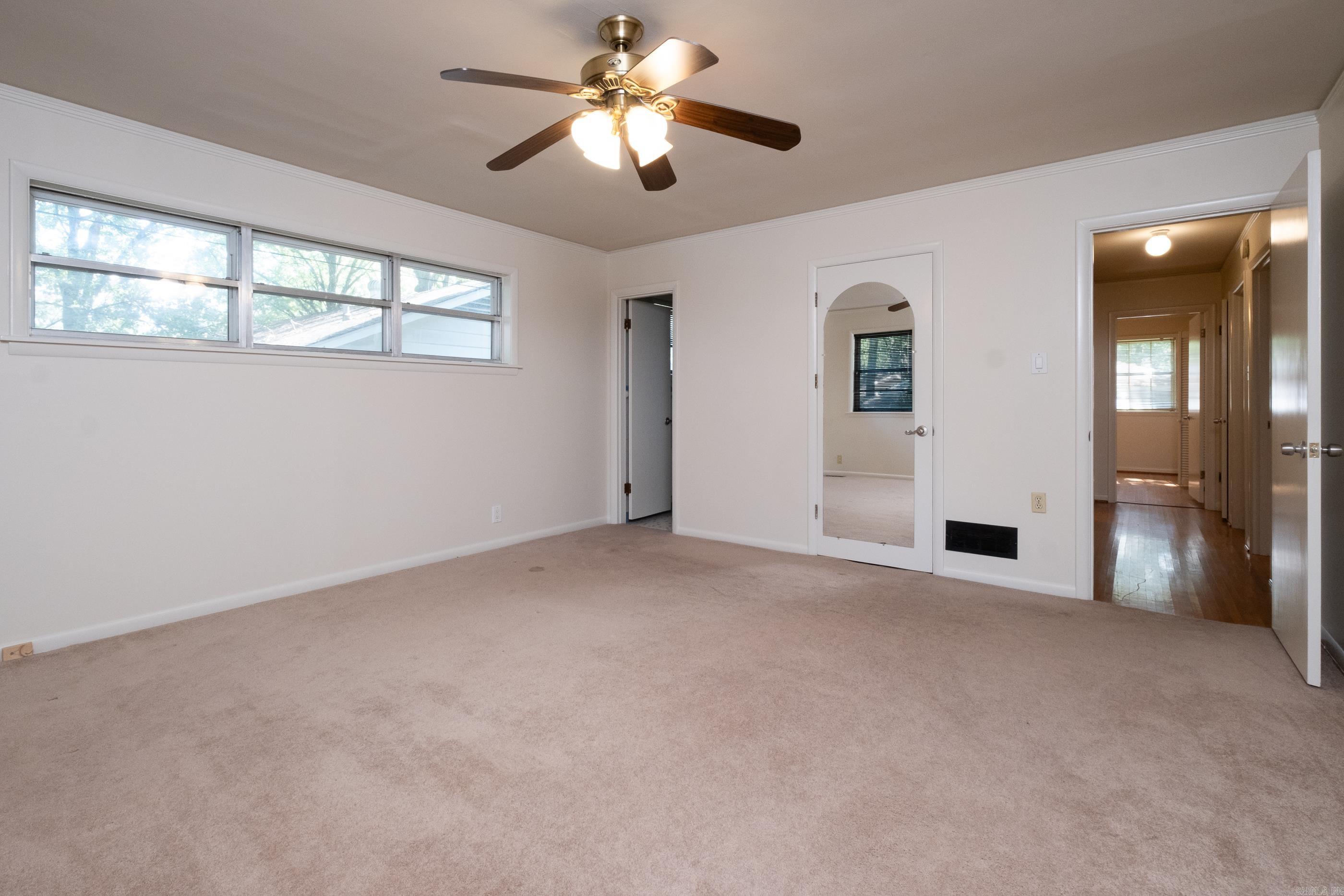 BRIARWOOD - Residential