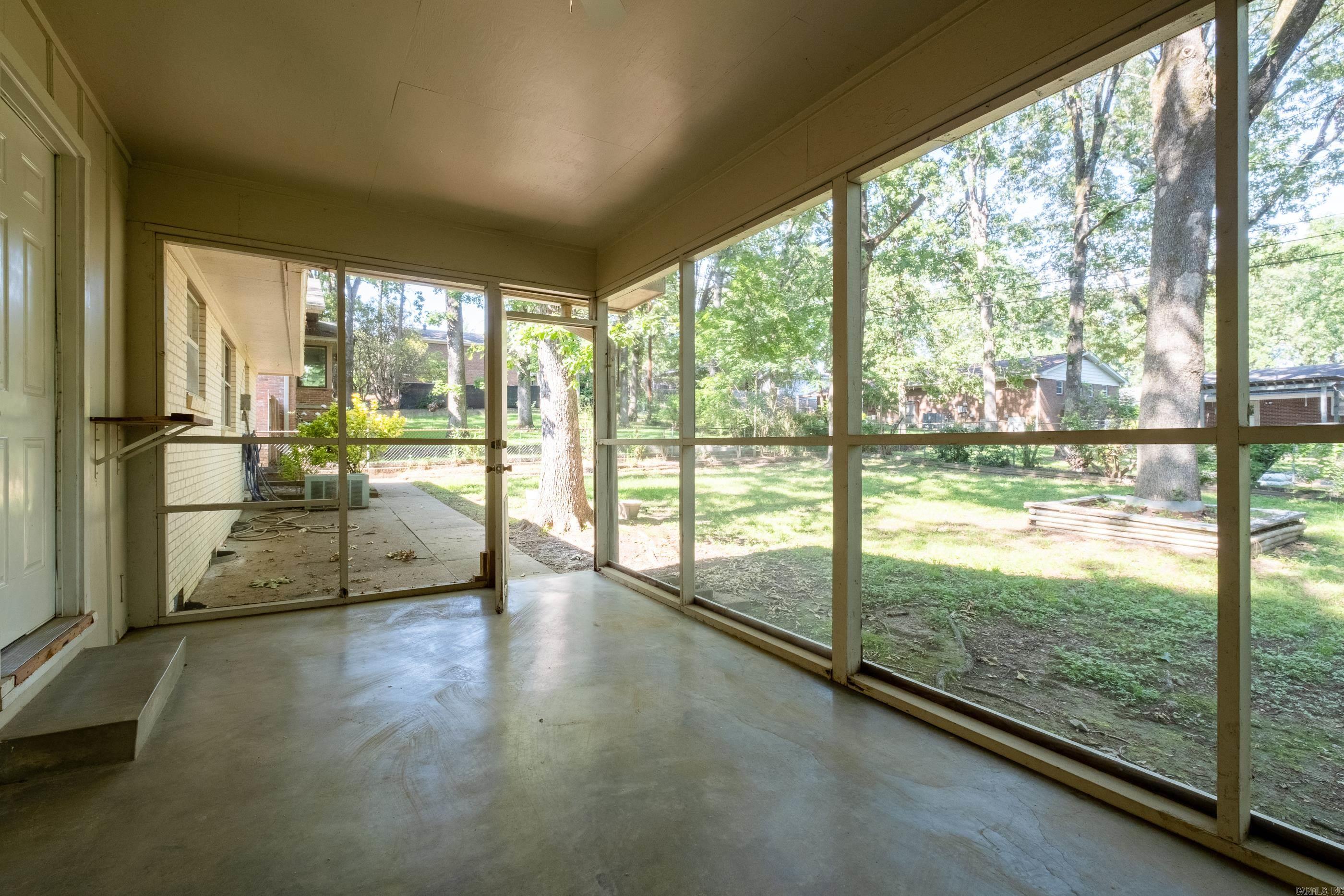 BRIARWOOD - Residential